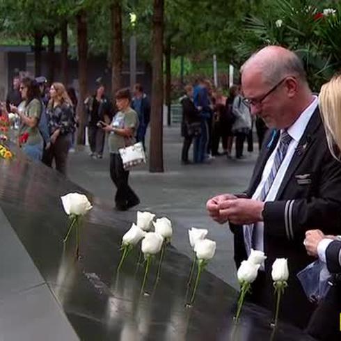Conmemoran el 17° aniversario del atentado en las Torres Gemelas