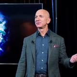 Jeff Bezos renuncia como consejero delegado de Amazon