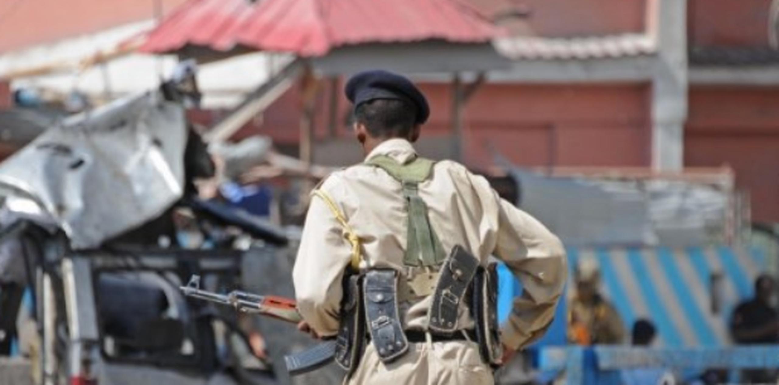 Desde 2011, son comunes los saqueos a civiles por parte de los soldados somalís, que se quejan de  malas condiciones como los retrasos en los pagos de sus salarios. (AFP)