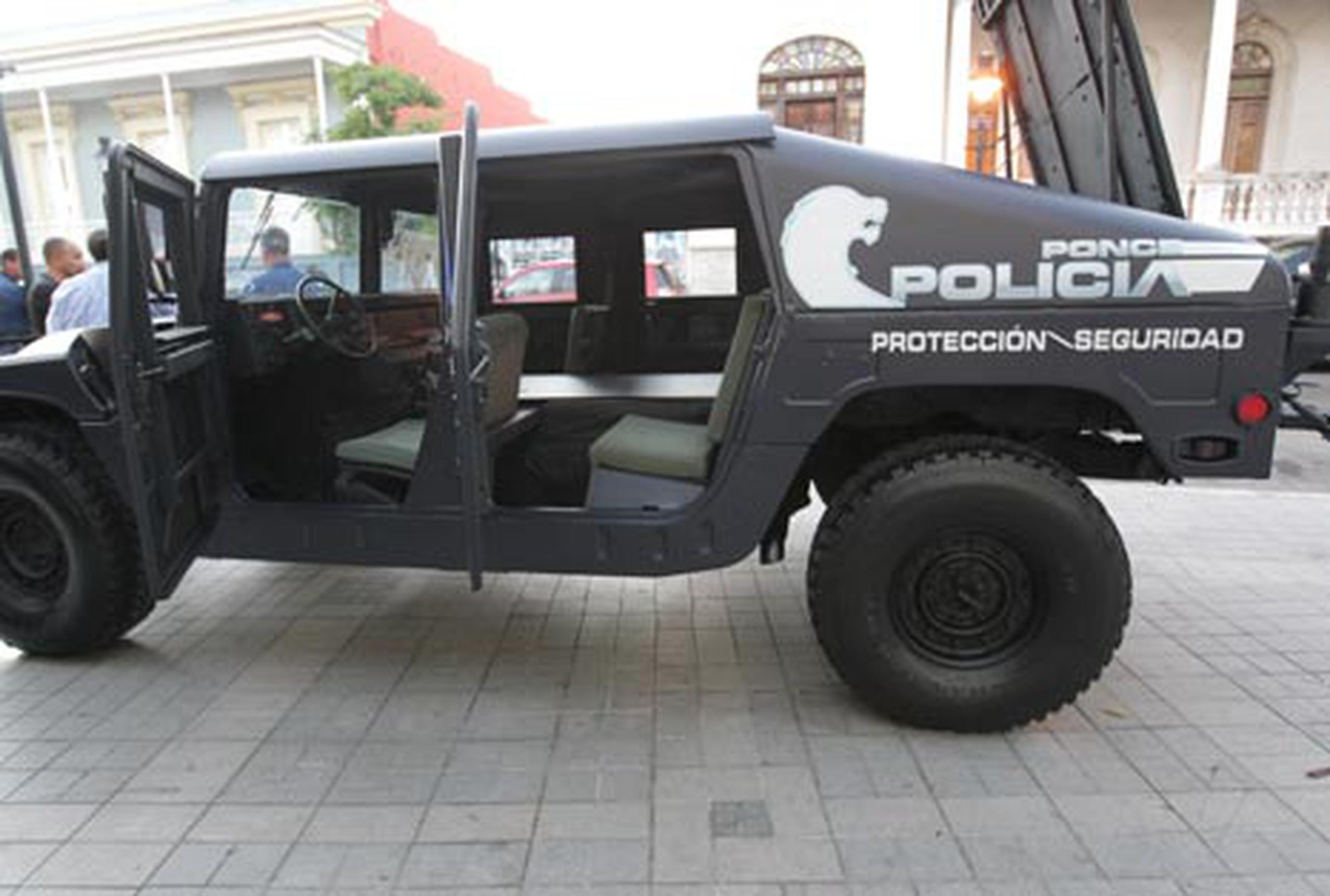 La Policía Municipal de Ponce contará con 10 vehículos militares modelos HMMWV y un camión tractor para patrullaje preventivo y movilización en situaciones de emergencia. (Suministrada)