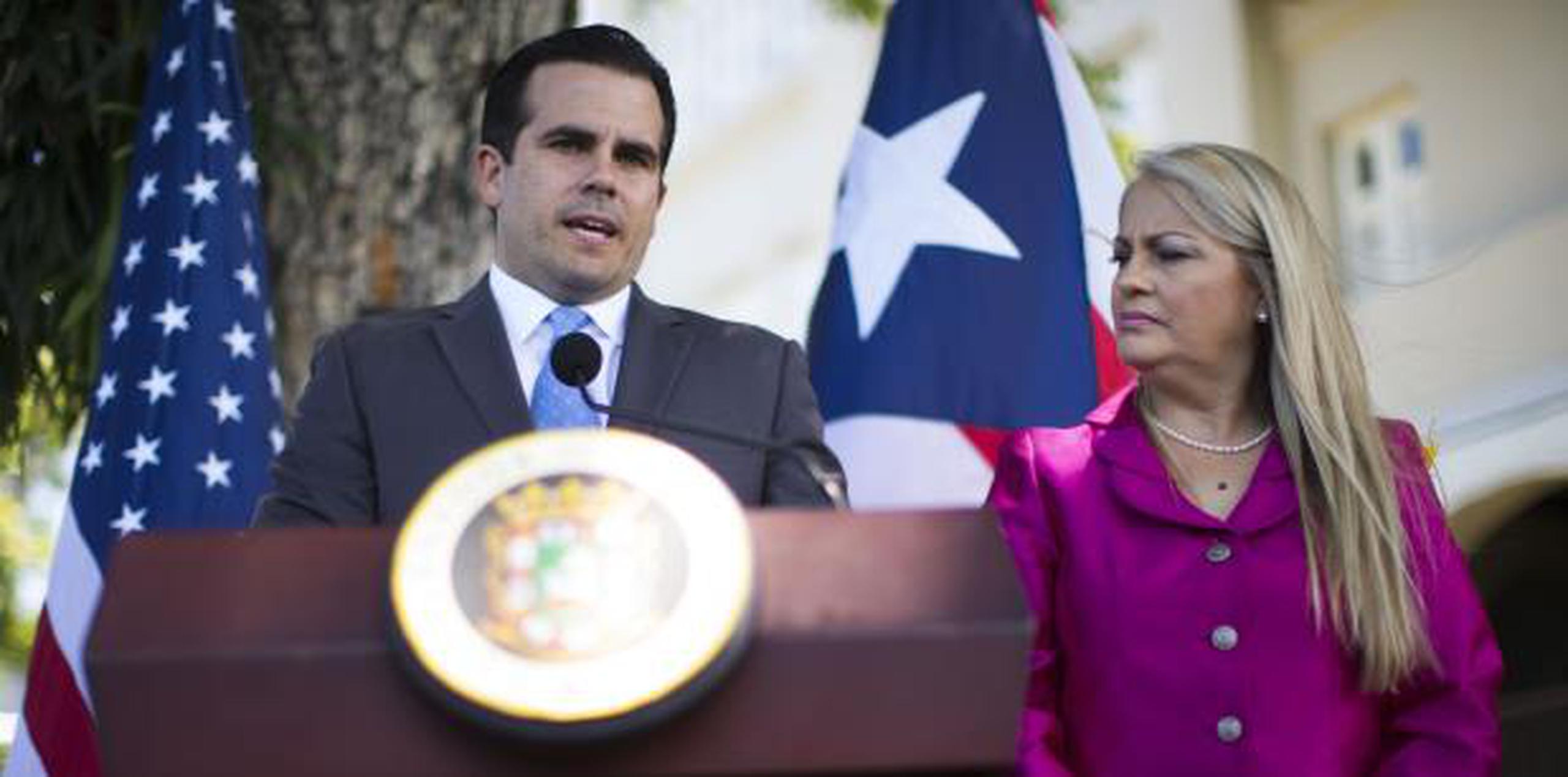 El gobernador de Puerto Rico, Ricardo Rosselló, y la secretaria del Departamento de Justicia, Wanda Vázquez. (Archivo)