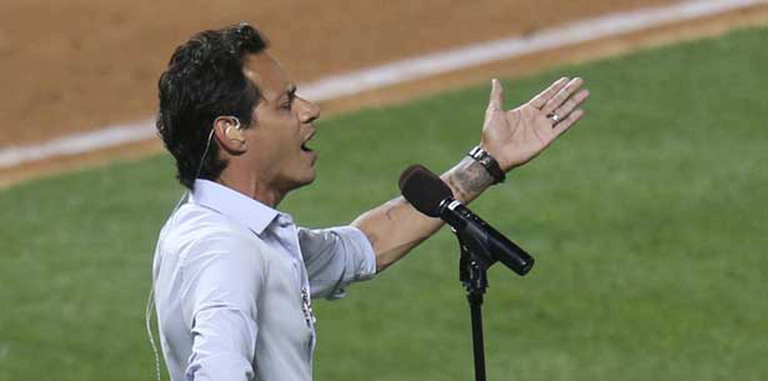 Marc Anthony cantó el himno de Estados Unidos el martes en la noche en el Juego de Estrellas de las Grandes Ligas. (Archivo)