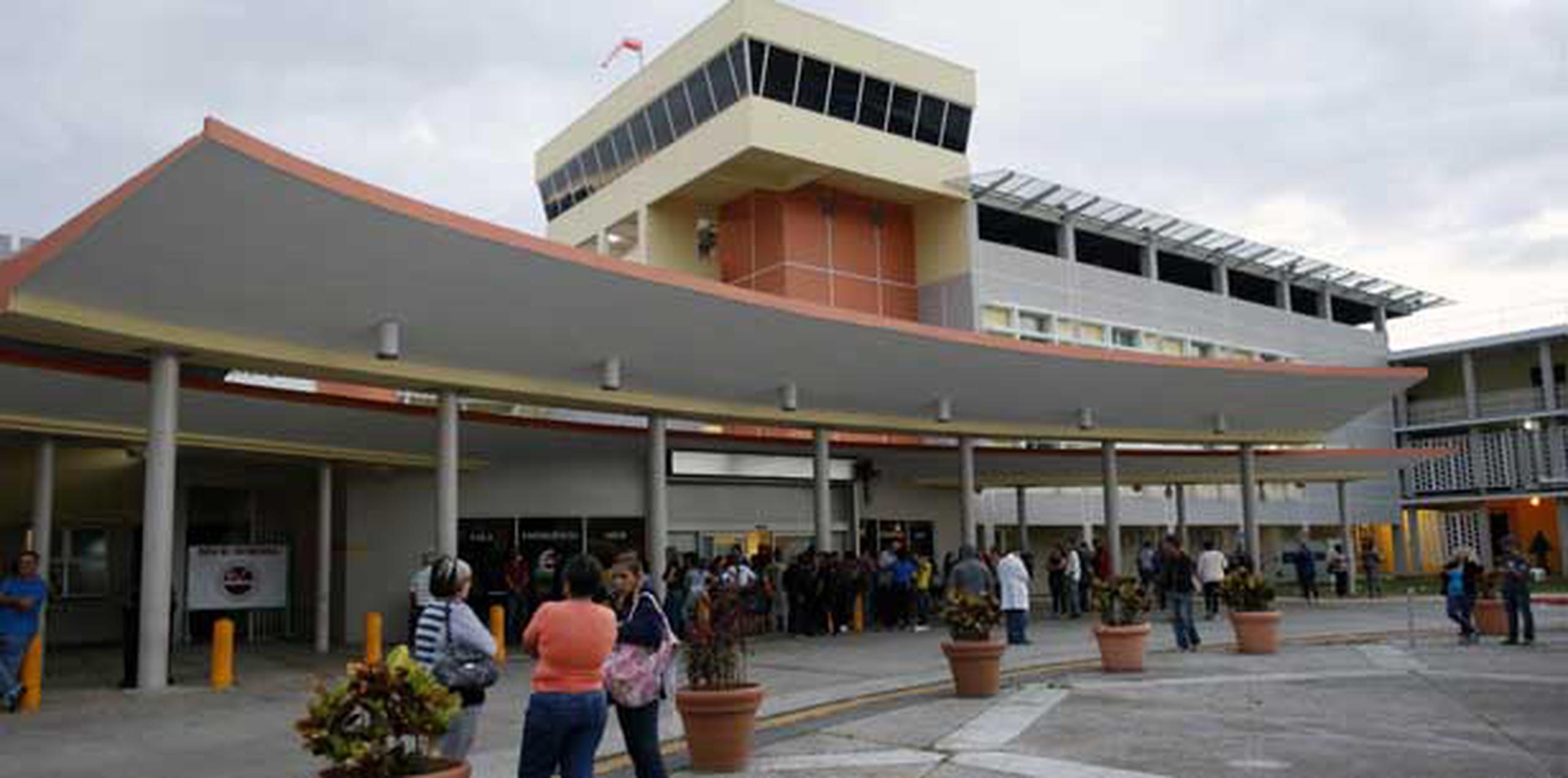 El perjudicado recibió los primeros auxilios en el hospital Buen Samaritano, en Aguadilla, desde donde fue referido al Centro Médico de Río Piedras en condición de gravedad. (Archivo)