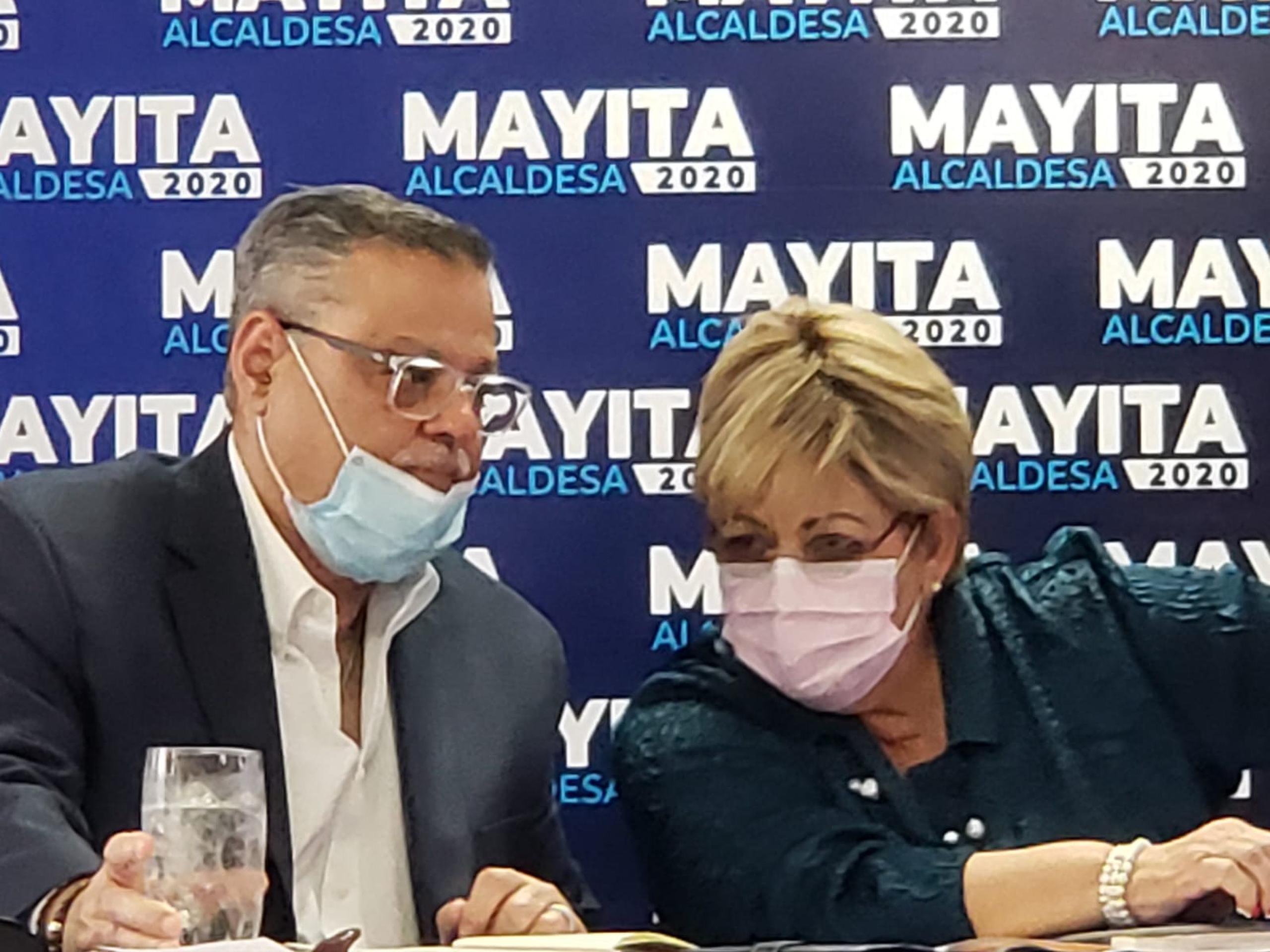 En la foto, el presidente del cuerpo legislativo de Ponce, Rafael Mateu Cintrón, junto a la alcaldesa María “Mayita” Meléndez Altieri.