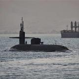 Estados Unidos moviliza submarino en medio de tensiones con Irán