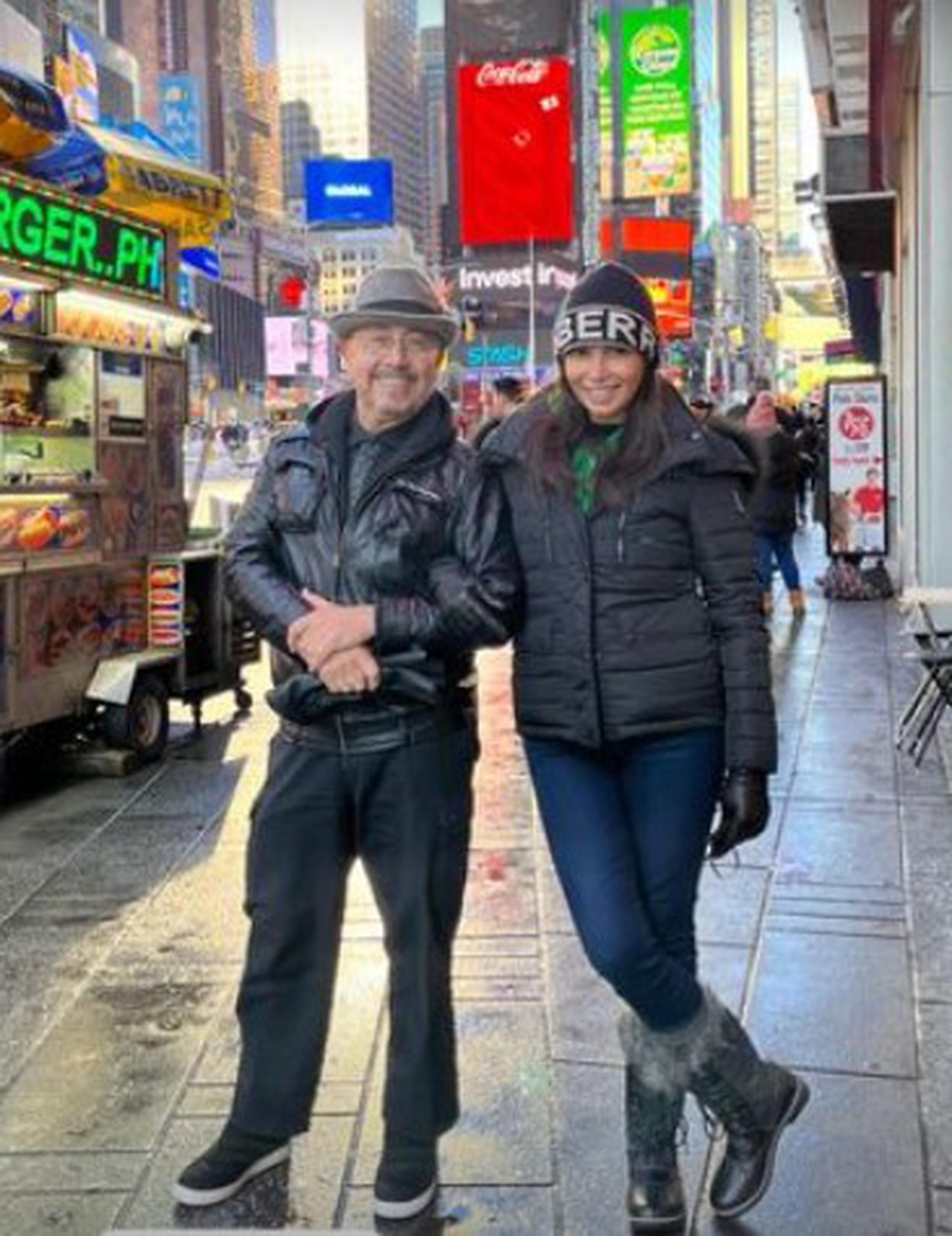 Fernando Arau y Giselle Blondet viajaron a Nueva York para unirse a la transmisión especial de aniversario de Despierta América de Univision.