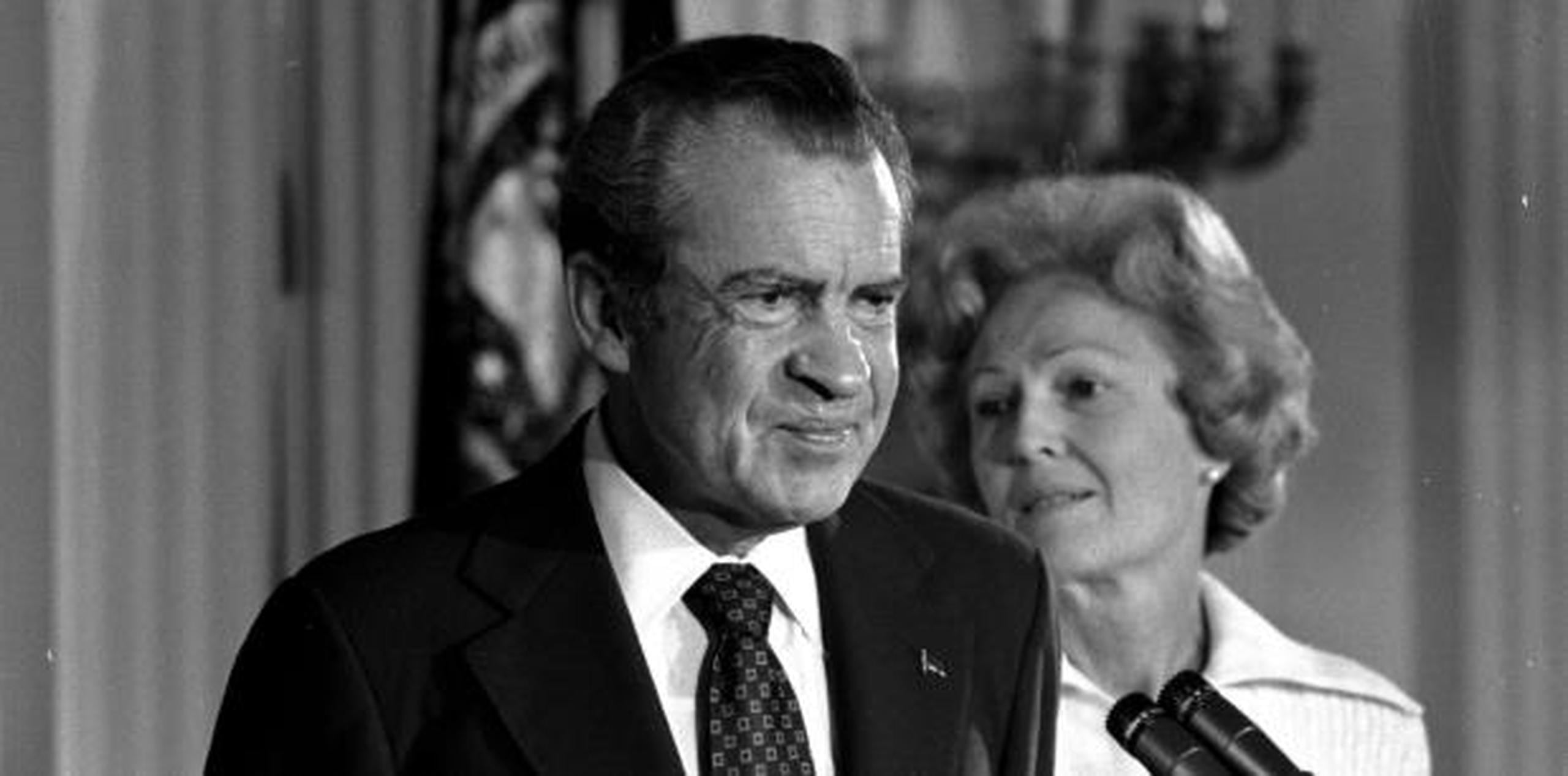 Richard Nixon renunció a la Presidencia de Estados Unidos en 1974 tras desvelarse la trama del Watergate. (Archivo)