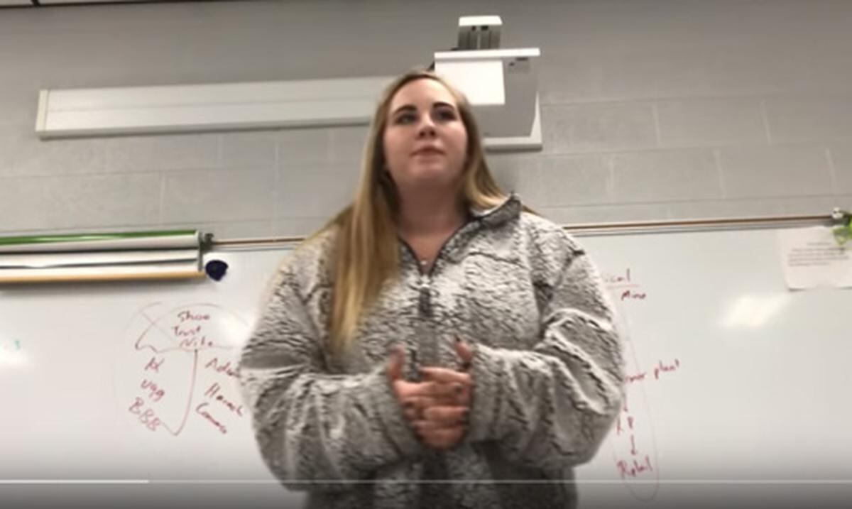 Escuela suspende a chica que hizo video contra bullying en Tennessee