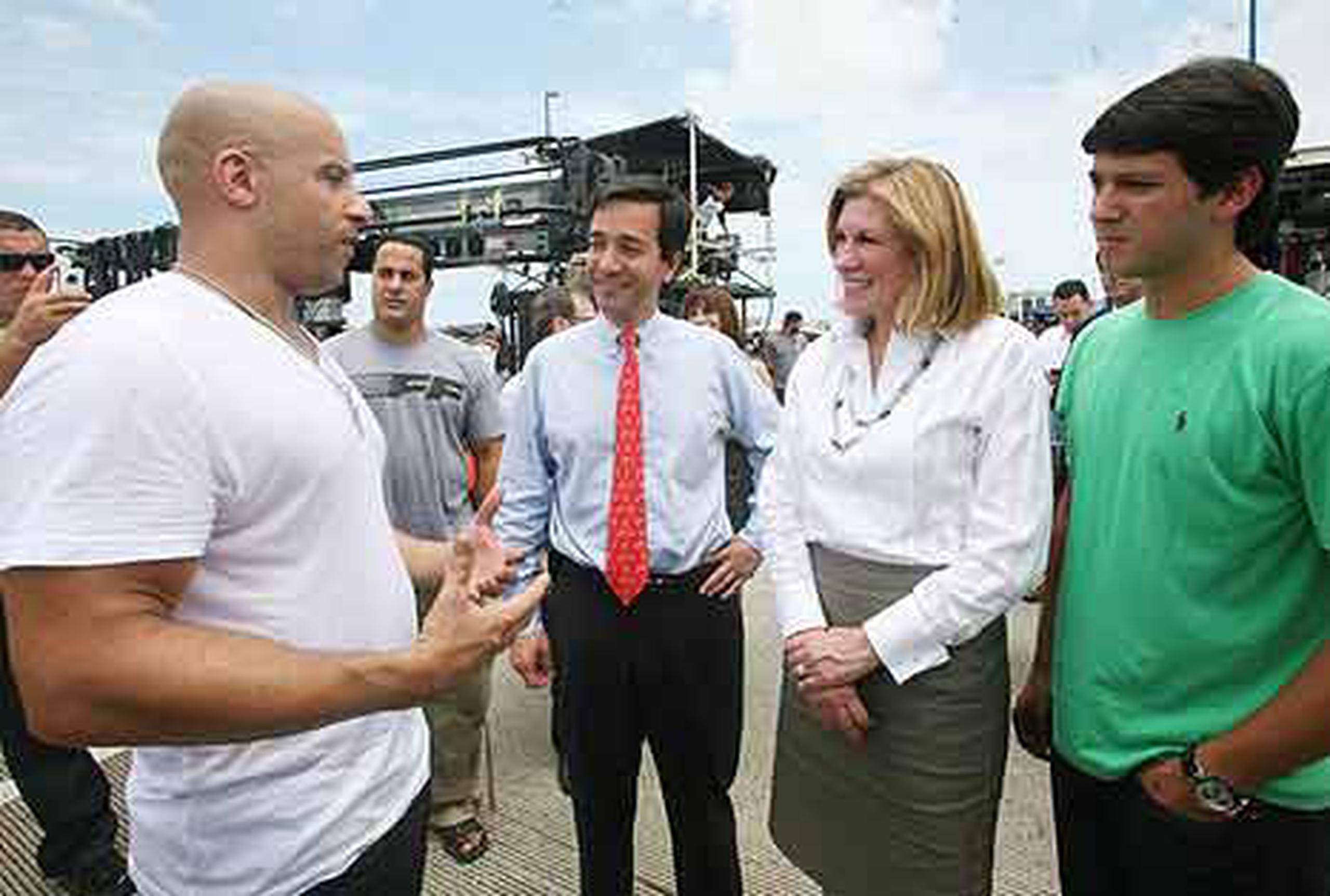 Vin Diesel compartió con el Gobernador y la Primera Dama. (Suministrada)