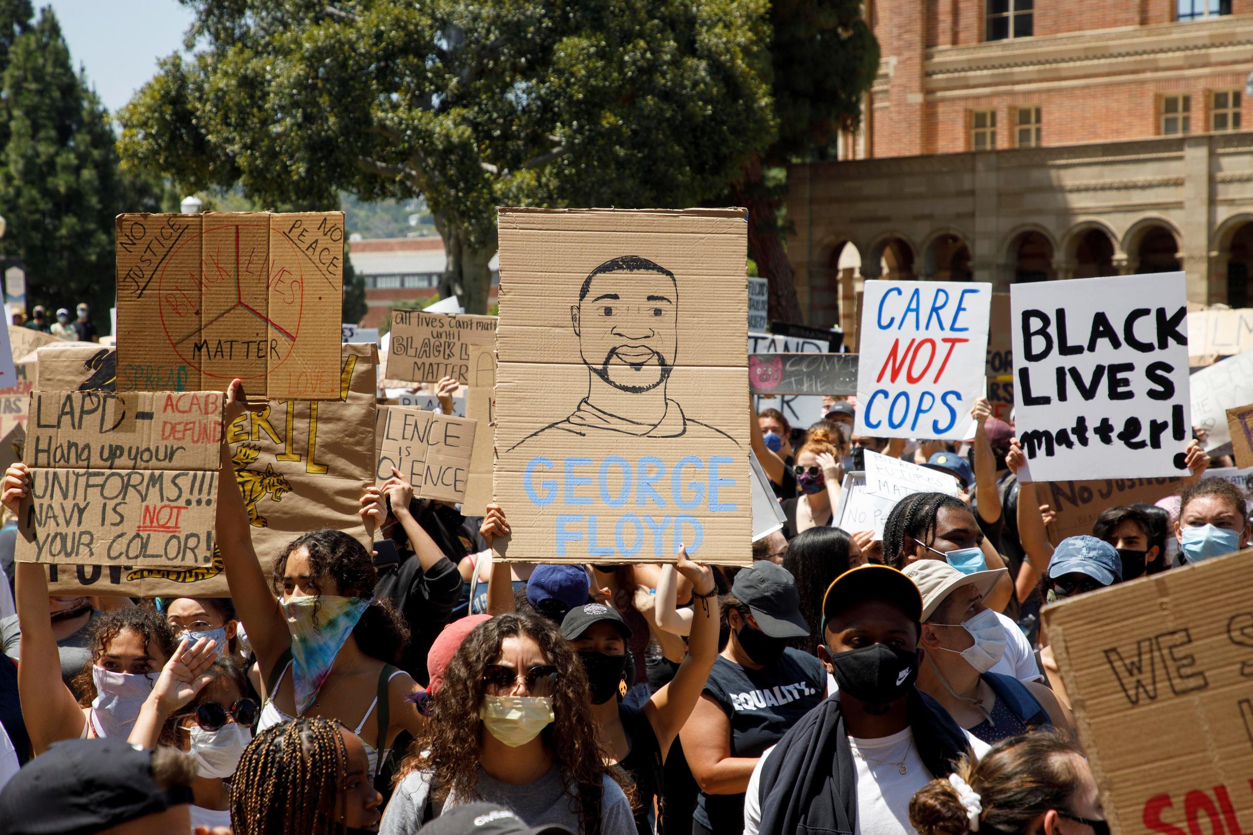 Manifestación en la Universidad de California en Los Ángeles
