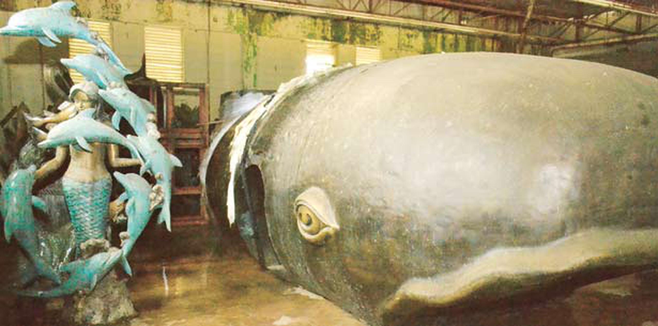 En un garaje en la tierra del Melao Melao, yace esta ballena que en 2011, le costó a las vacías arcas municipales nada más y nada menos que más de medio millón de dólares. (gerardo.otero@gfrmedia.com)