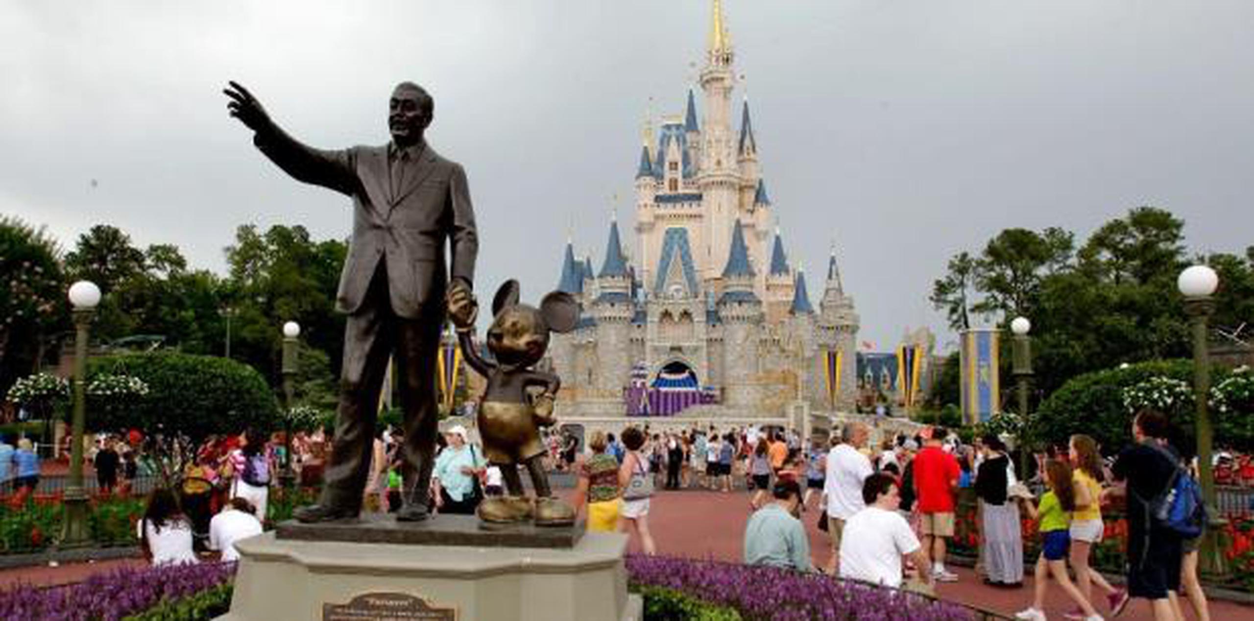 Según la oficina Visit Florida, la agencia de promoción turística estatal, de los 33.2 millones de visitantes del primer trimestre, 29.1 millones eran de otras partes de Estados Unidos. (Archivo)