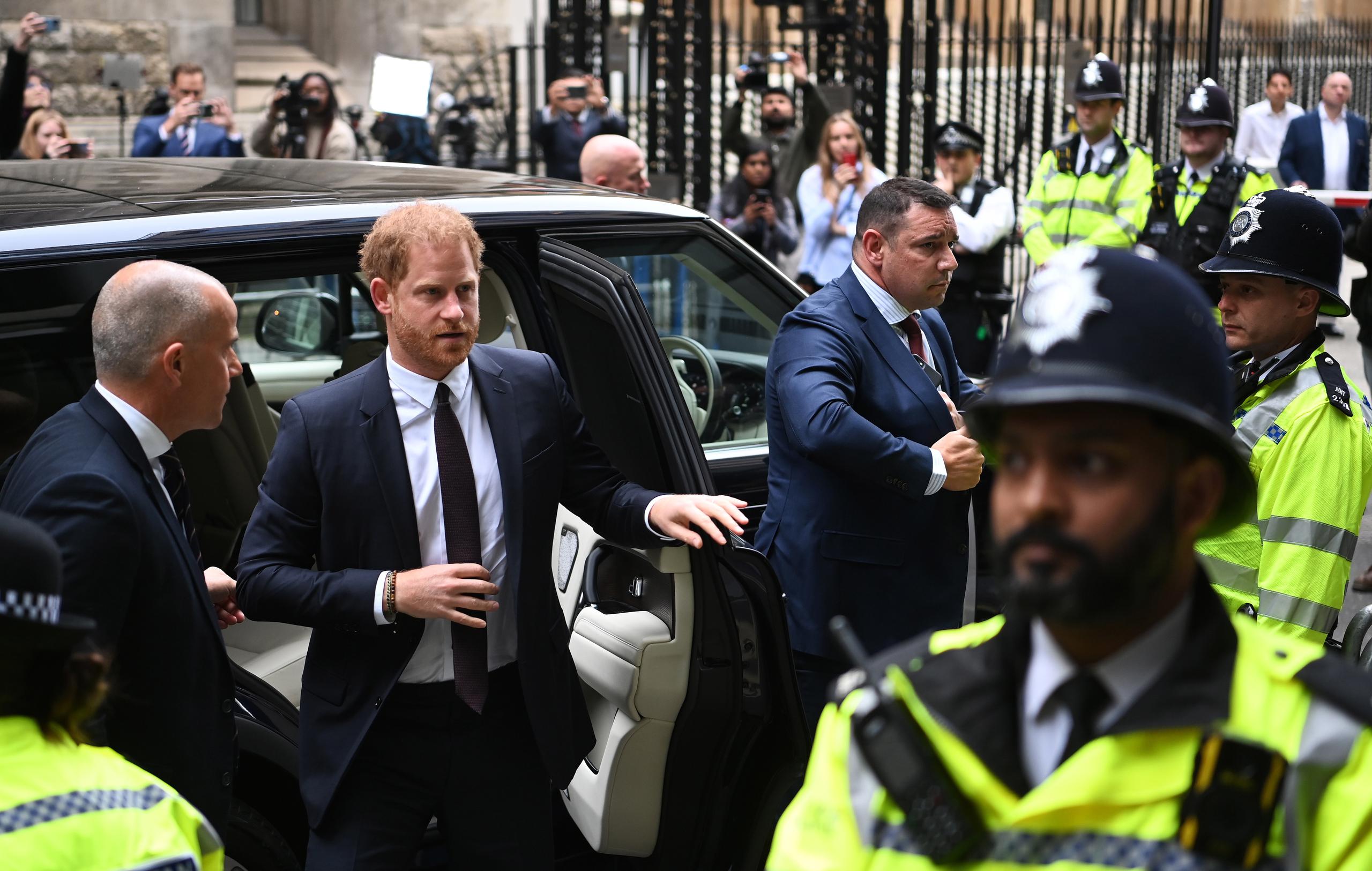 El príncipe Harry, a su llegada al Tribunal Superior de Londres. EFE/EPA/ANDY RAIN
