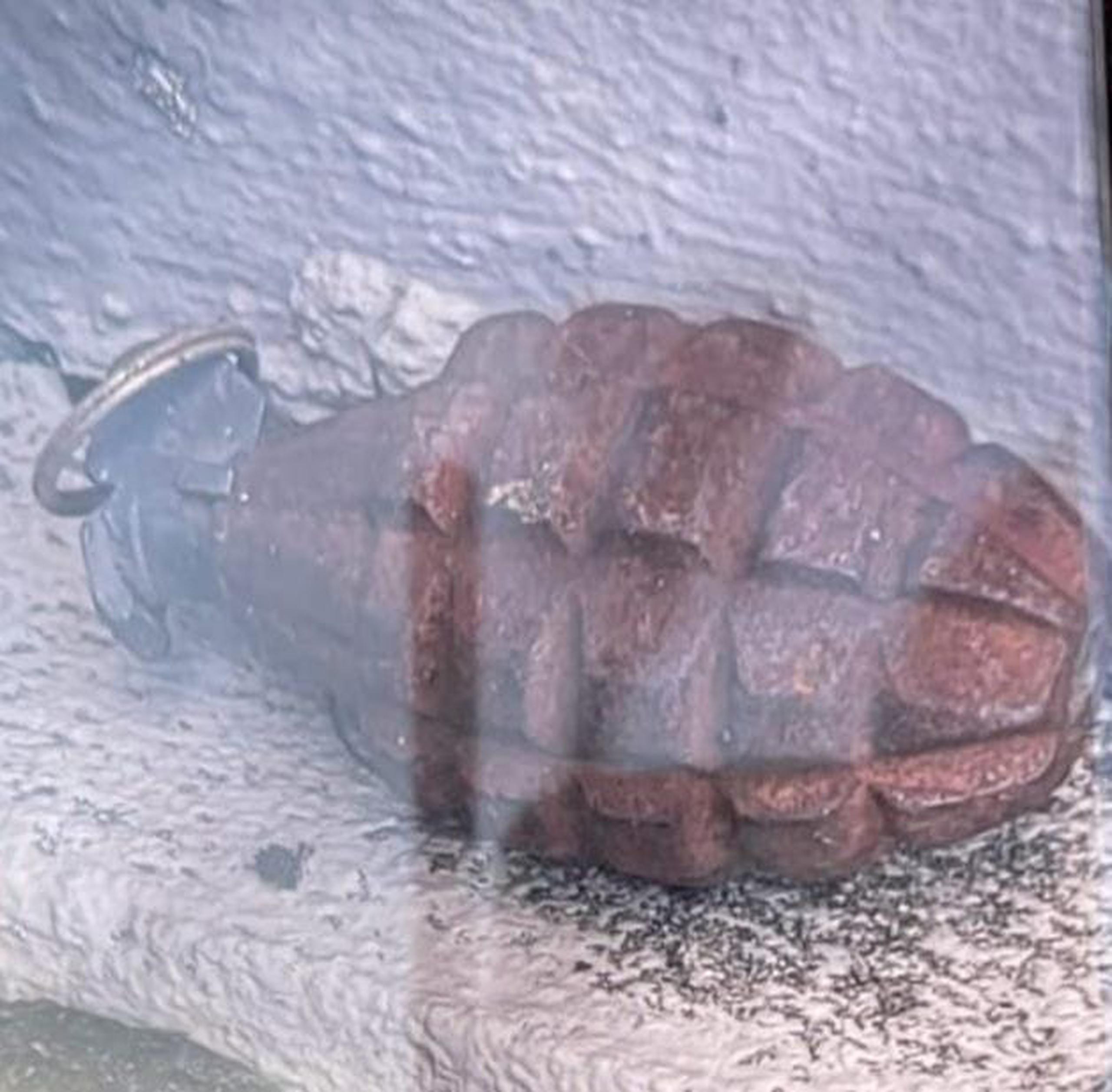 Foto de una granada desactivada anteriormente por la División de Explosivos y Seguridad Pública. (Archivo)