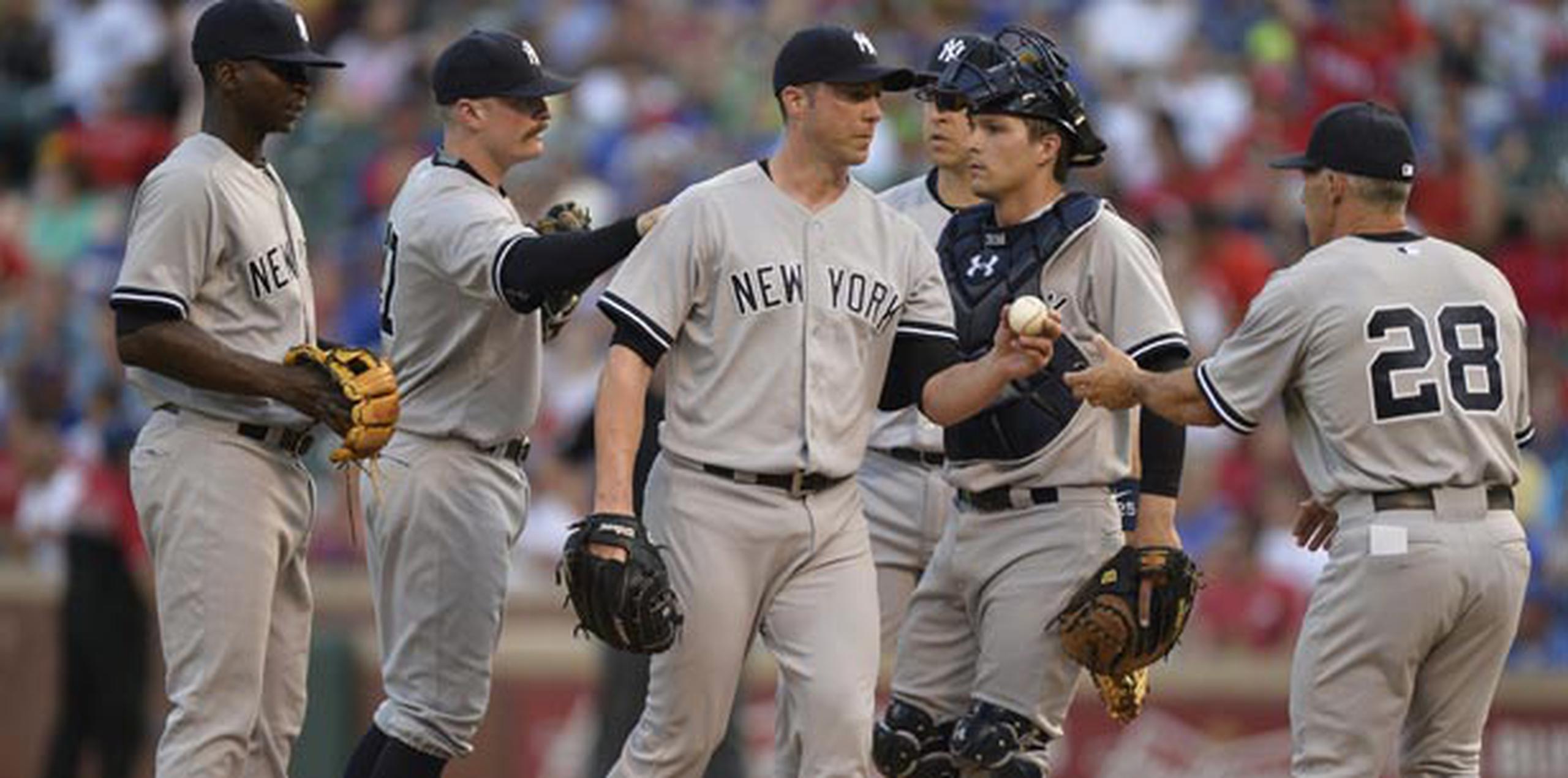 Los Yankees de Nueva York buscan su primer pase a la postemporada desde el 2012. (EFE / Larry W. Smith)