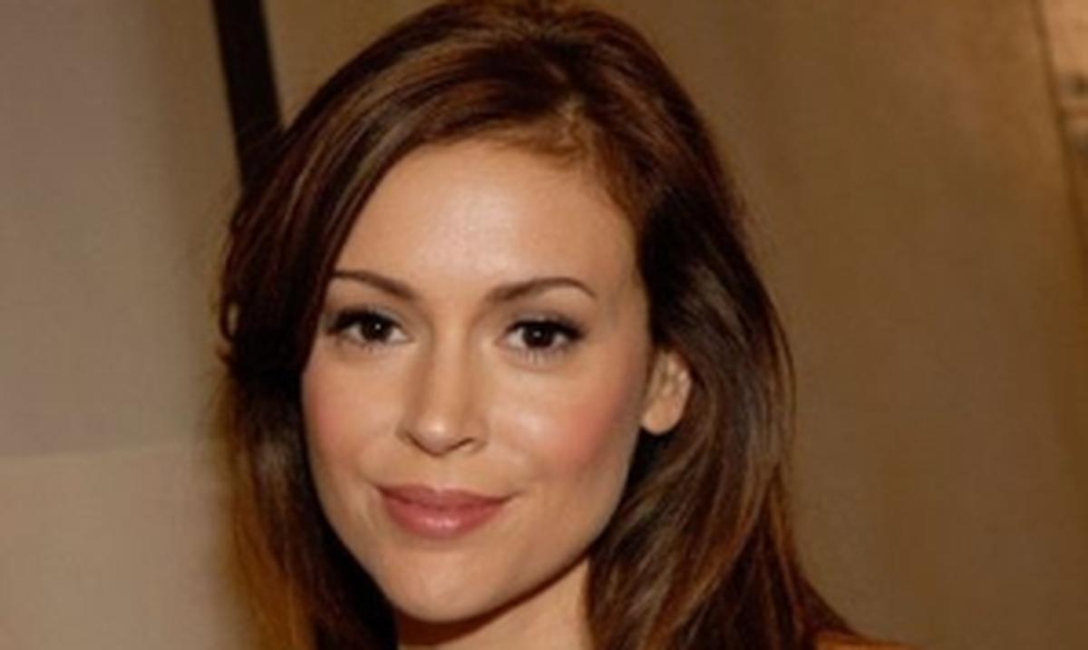 "Vídeo porno" de Alyssa Milano alerta sobre problema en Siria - Primera