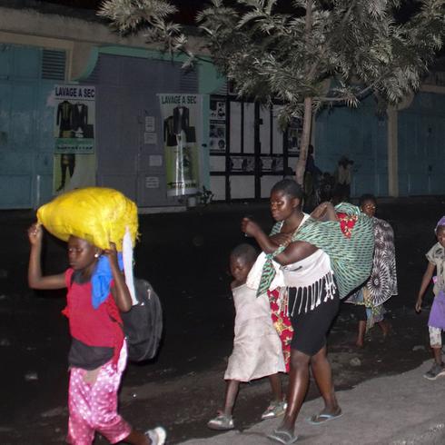 Escapan del volcán en Congo: “No tenemos nada para comer”