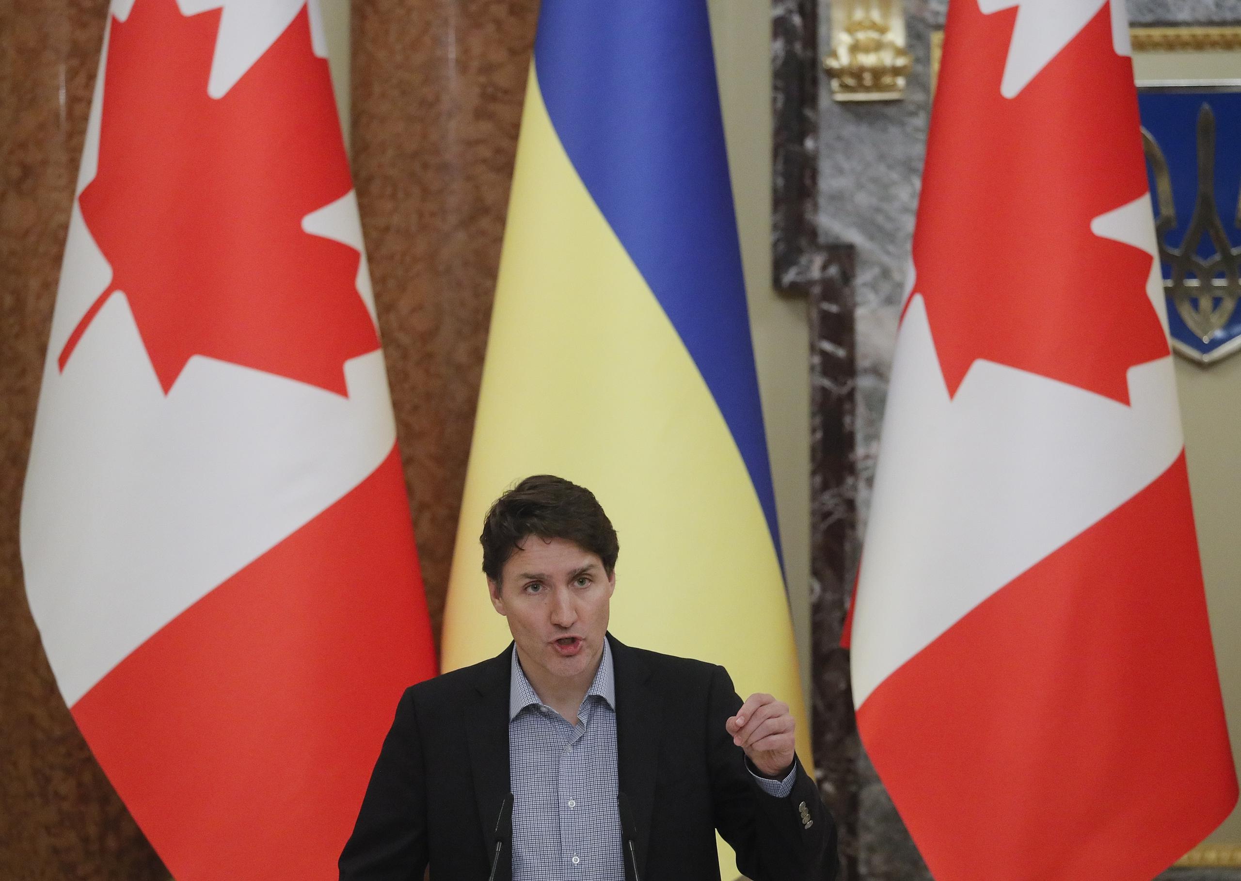 El primer ministro canadiense, Justin Trudeau, anunció este jueves el despliegue de un general y seis oficiales a Letonia. (ARCHIVO/EFE/EPA/SERGEY DOLZHENKO)