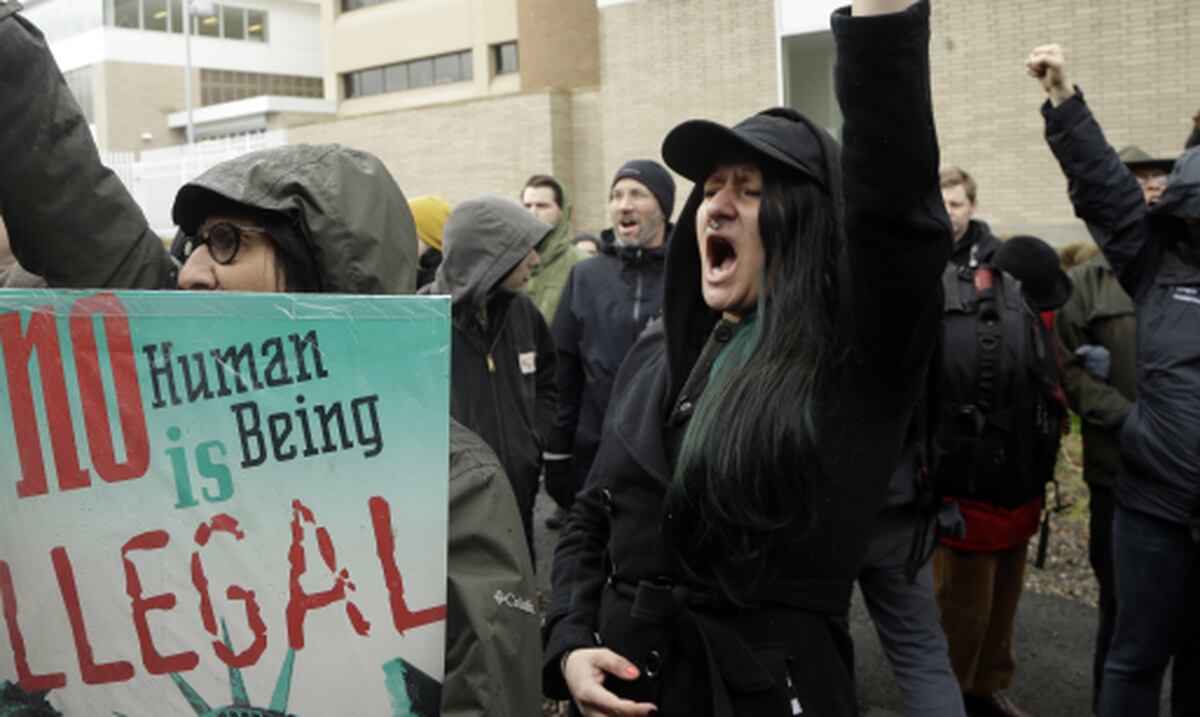 Nuevas restricciones migratorias entran en vigencia en ...