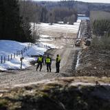 Finlandia construye una valla en su frontera con Rusia