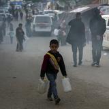 Kamala Harris afirma que “no hay lugar seguro” al que puedan huir los civiles de Rafah