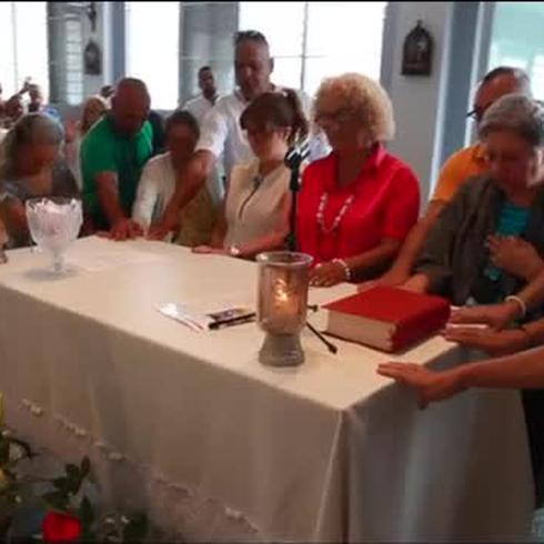 Elevan sus oraciones por la familia asesinada en Guaynabo