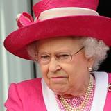 La reina Isabel II conmemora el 75 aniversario del fin de la II Guerra Mundial 