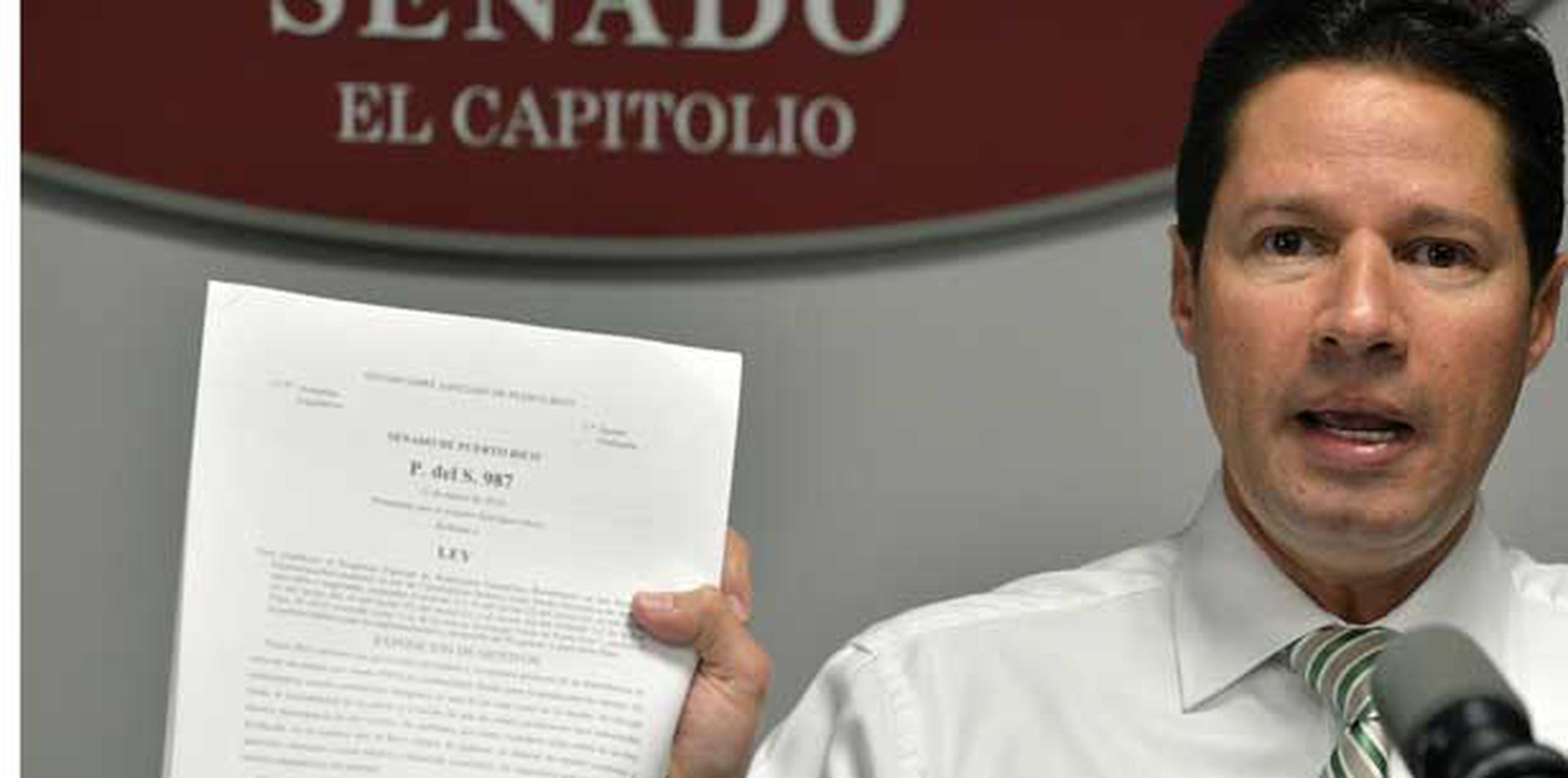 Según el senador popular Ángel Rodríguez, propulsor principal de la medida, el programa podría generar ahorros de entre 20% y 30% en la factura residencial de energía eléctrica. (Archivo)
