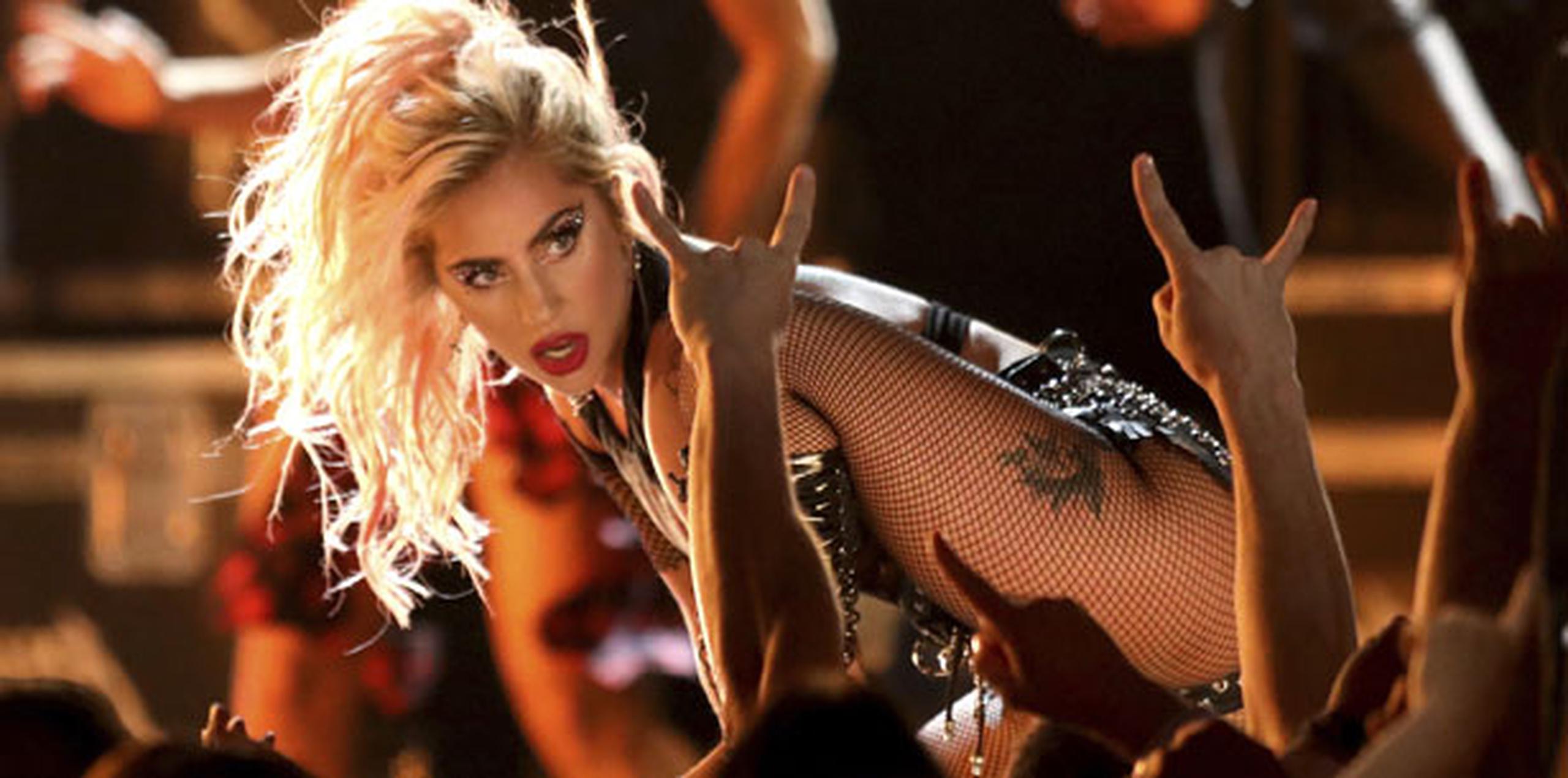 El pasado abril el festival de Coachella, que Gaga encabezó, la cantante lanzó "The Cure", una canción animada sobre sanación.  (AP)