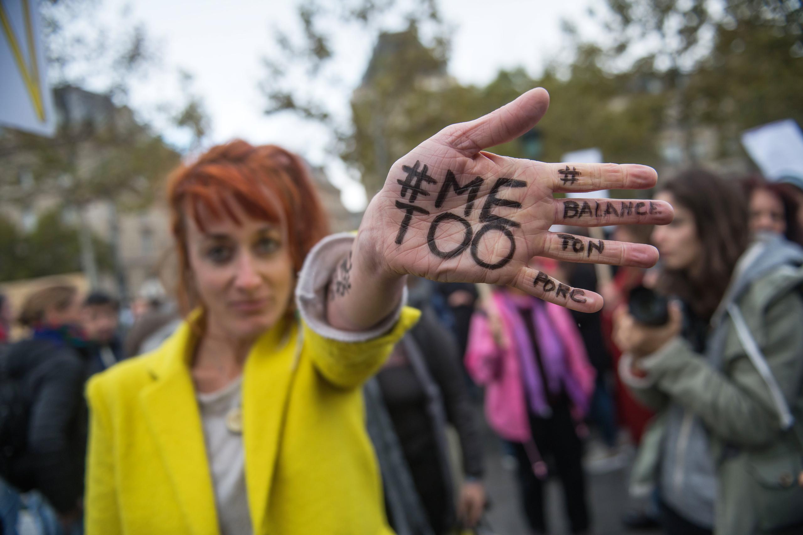 Para la autora del libro “The Feminist War on Crime”, "el logro más importante de #MeToo ha sido concienciar sobre cómo los poderosos utilizan sus herramientas para abusar sexualmente de las mujeres".