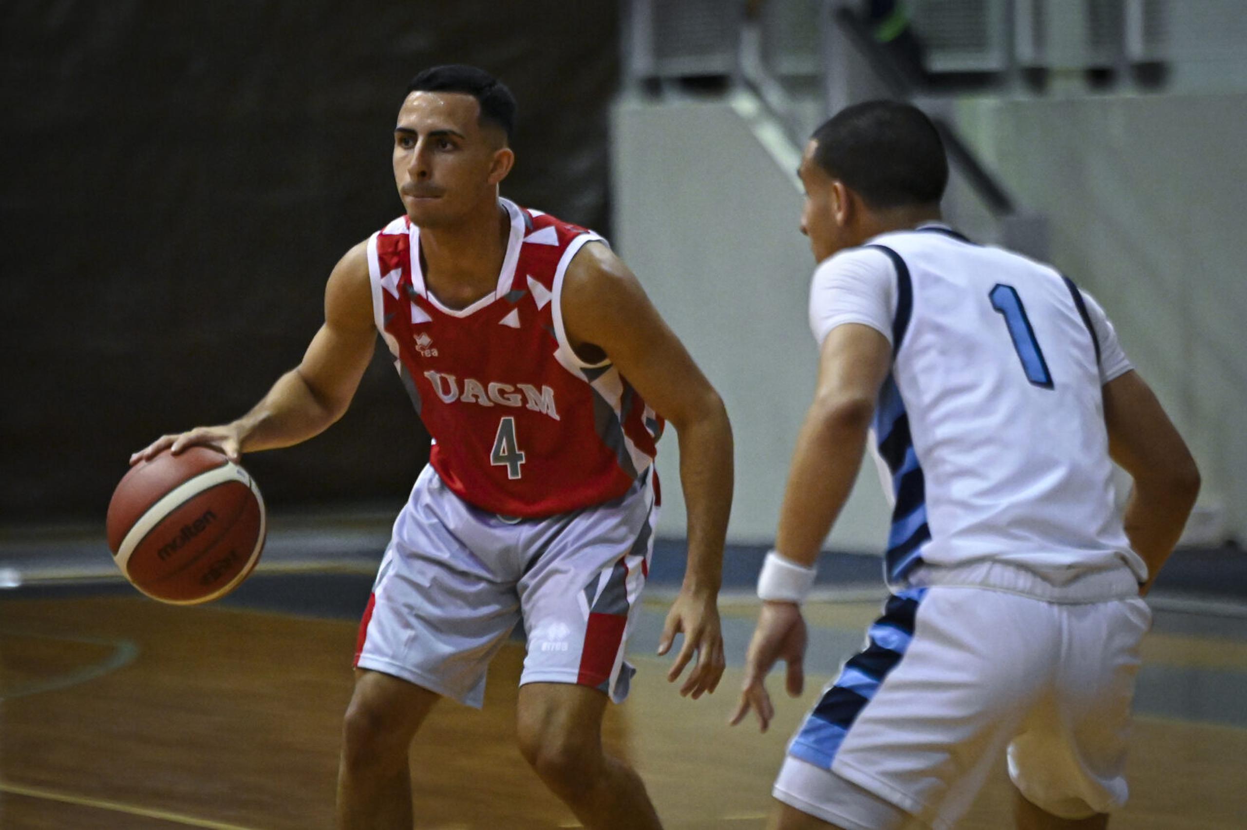 Los Taínos de UAGM son semifinalistas del torneo de baloncesto de la LAI.