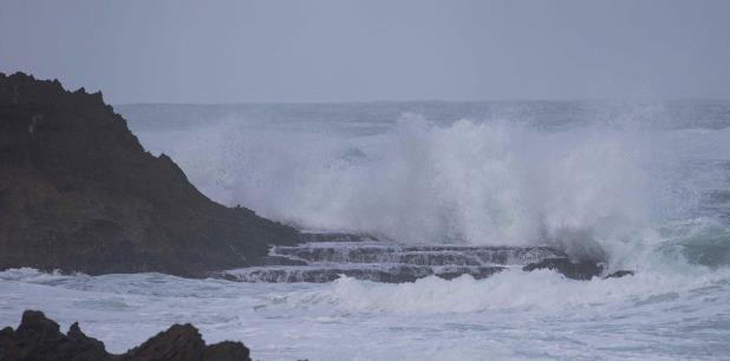 En la boya de San Juan se registraban esta mañana olas de 11 pies. (xavier.araujo@gfrmedia.com)