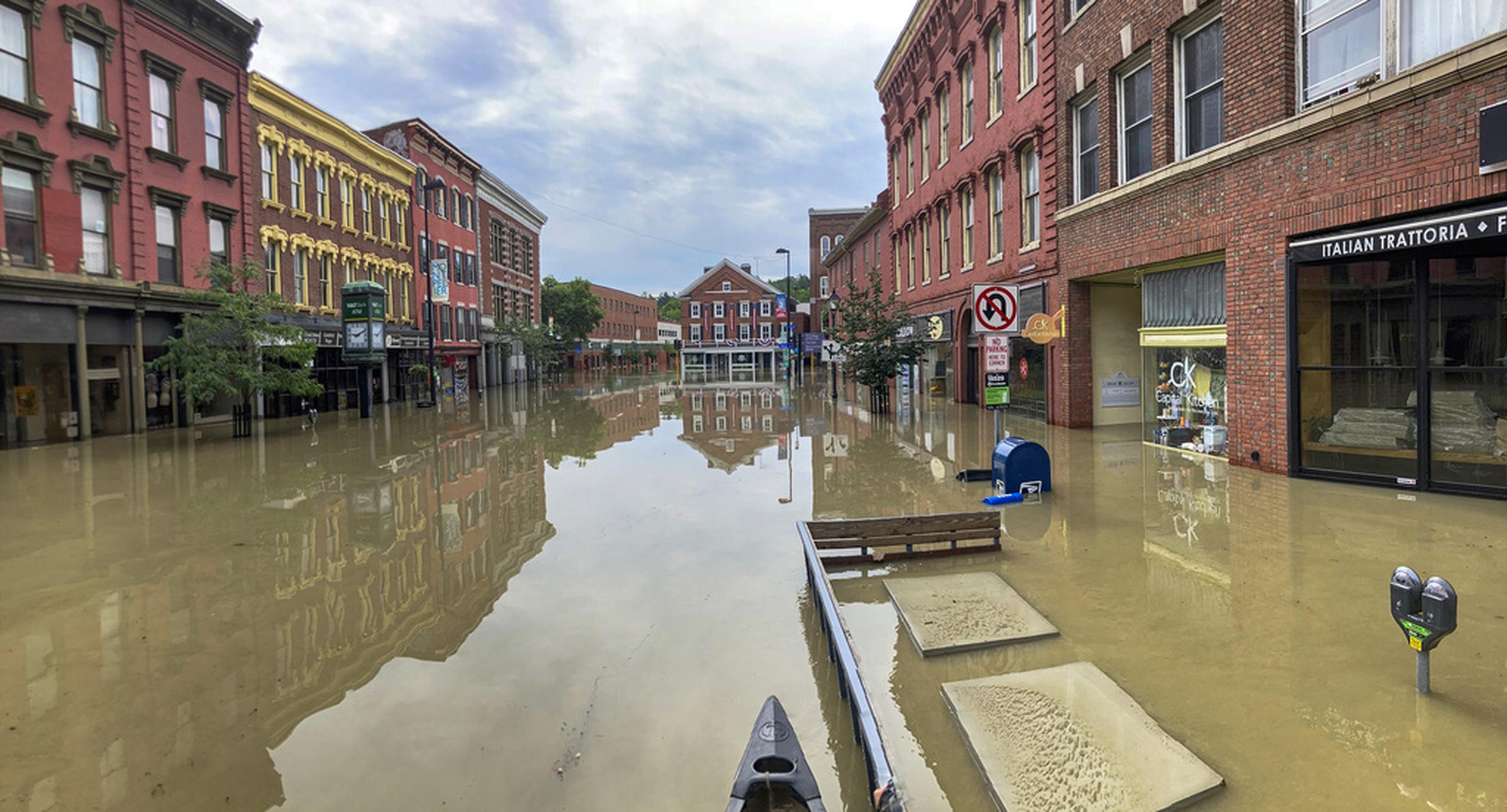 El centro de Montpelier, Vermont, inundado el 11 de julio de 2023.