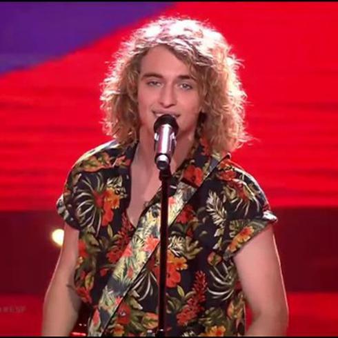 Se le sale un 'gallo" al representante de España en Eurovisión