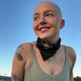Muere conocida “tiktoker” que relató su lucha contra el cáncer