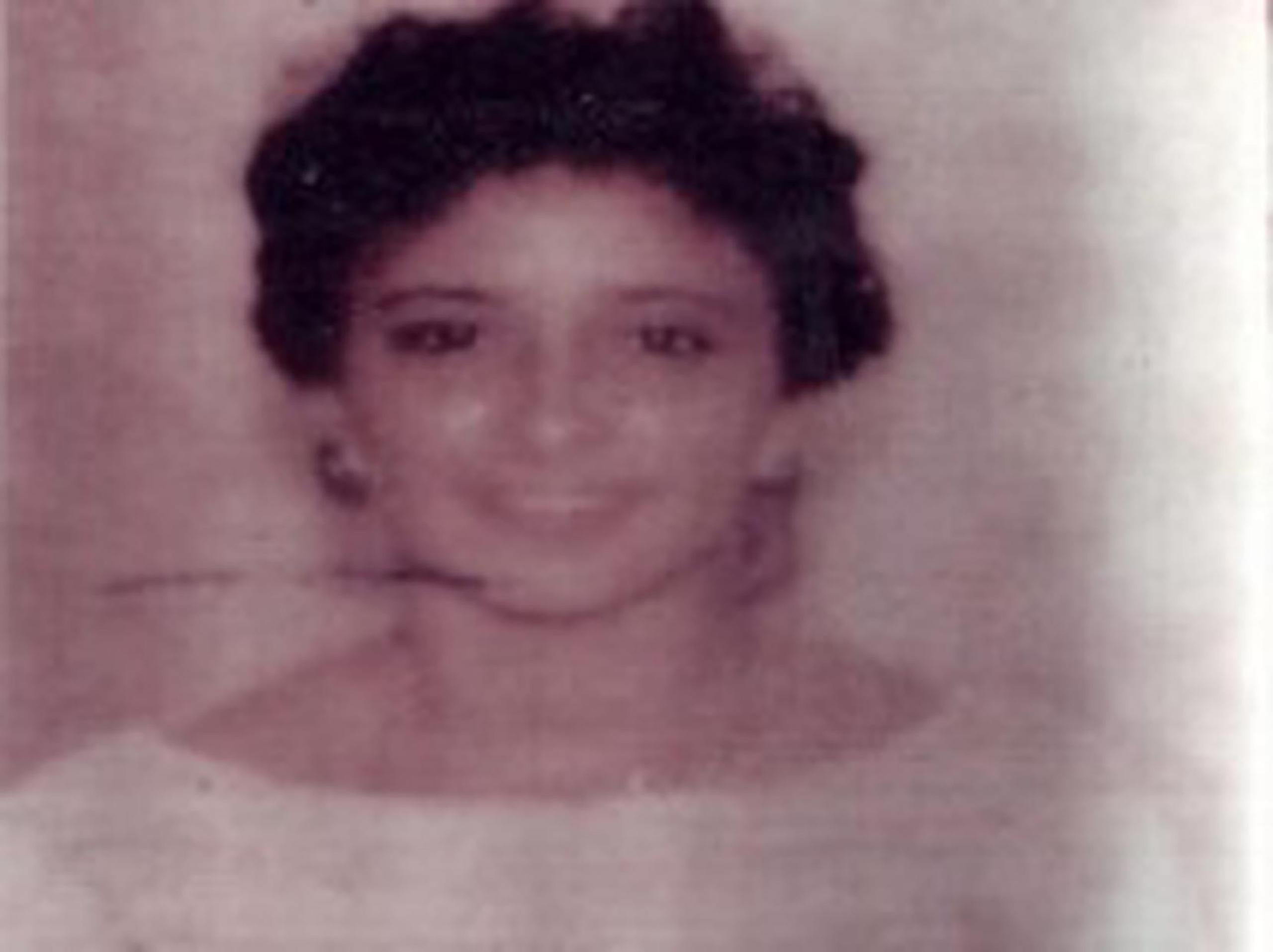 Elena Rodríguez Rentas permanece desaparecida de el 19 de octubre de 1990, cuando tenía 23 años de edad.