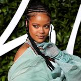 Rihanna reaparece tras el nacimiento de su hijo
