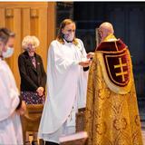 Bingo Allison es el primer sacerdote no binarie ordenado en la Iglesia anglicana 