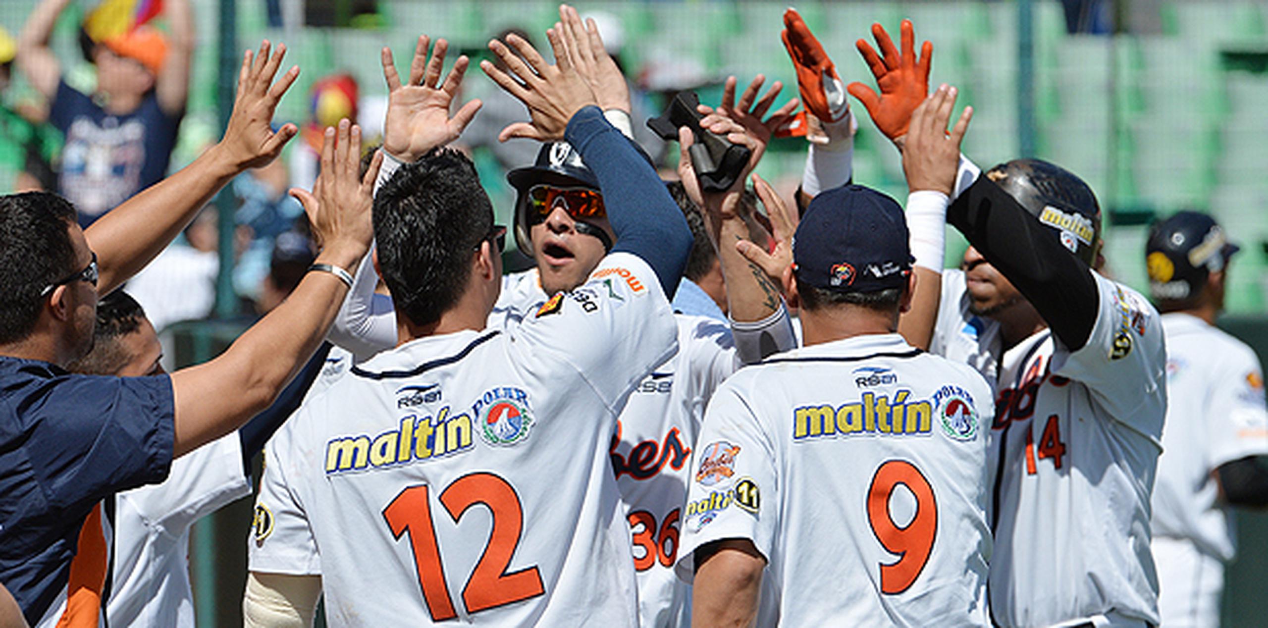 Los bullpens de ambas novenas tuvieron las manos llenas: Venezuela utilizó nueve lanzadores, mientras que México empleó a siete. (jose.rodriguez1@gfrmedia.com)