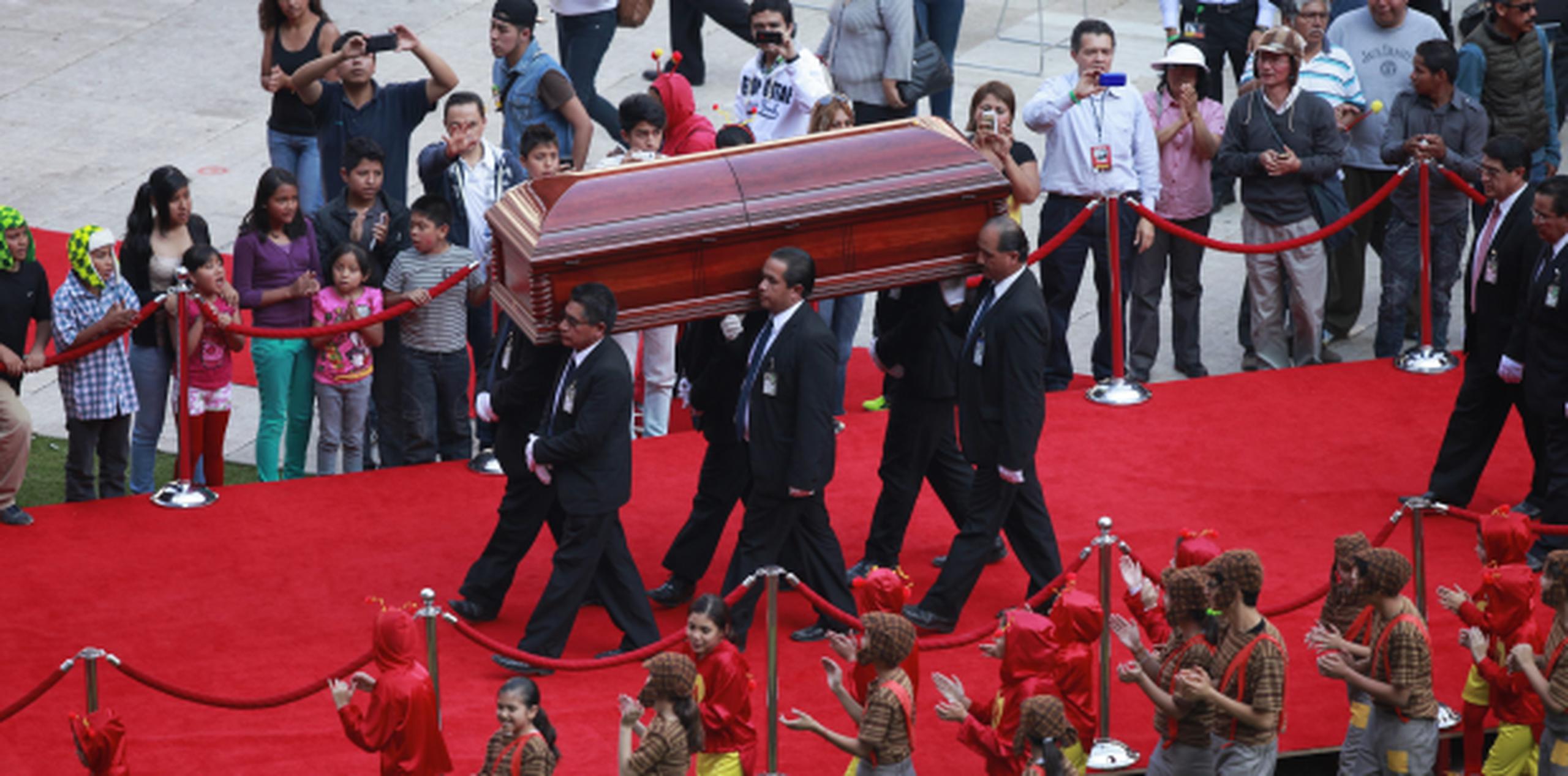 El sábado sus restos fueron llevados a la capital mexicana para que se le rindieran diversos homenajes. (Archivo)