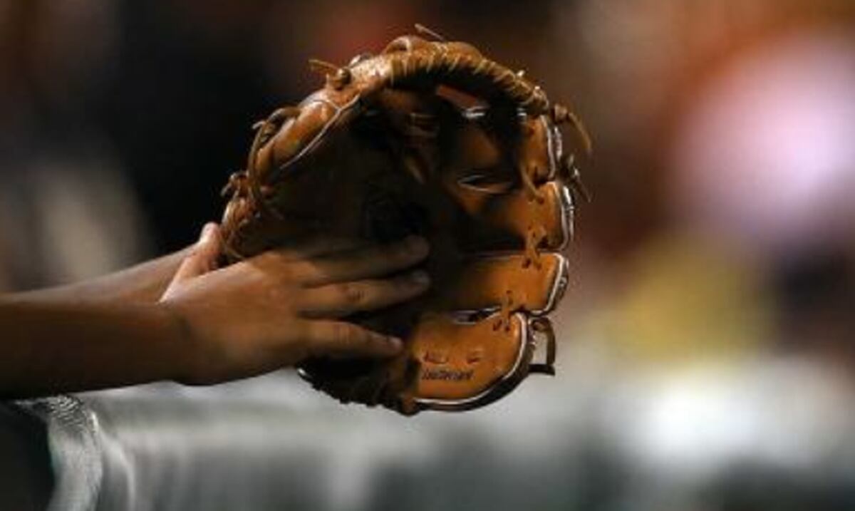 Revelan a los ganadores de los Guantes de Oro de la Doble A Primera Hora