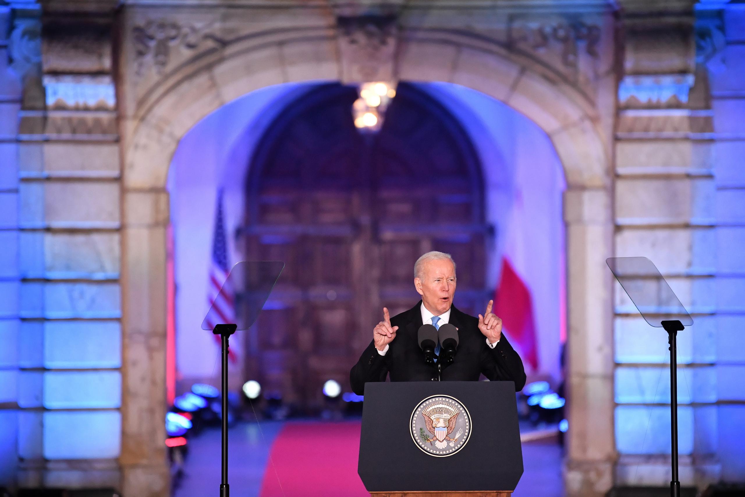 Biden previno a Putin de no intentar moverse ni un centímetro dentro de territorio de la OTAN.