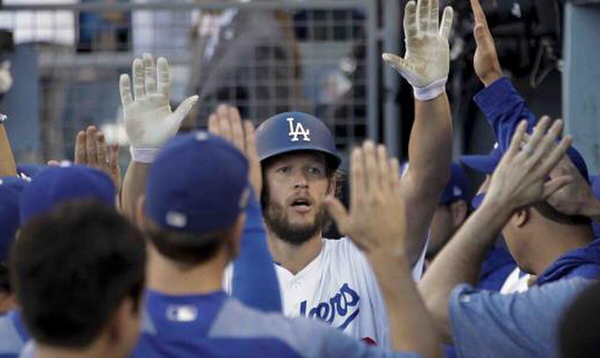 ¿Cómo puedo ver el partido de los Dodgers en vivo?