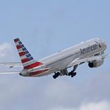 Autorizan a American Airlines a volar a más ciudades de Cuba