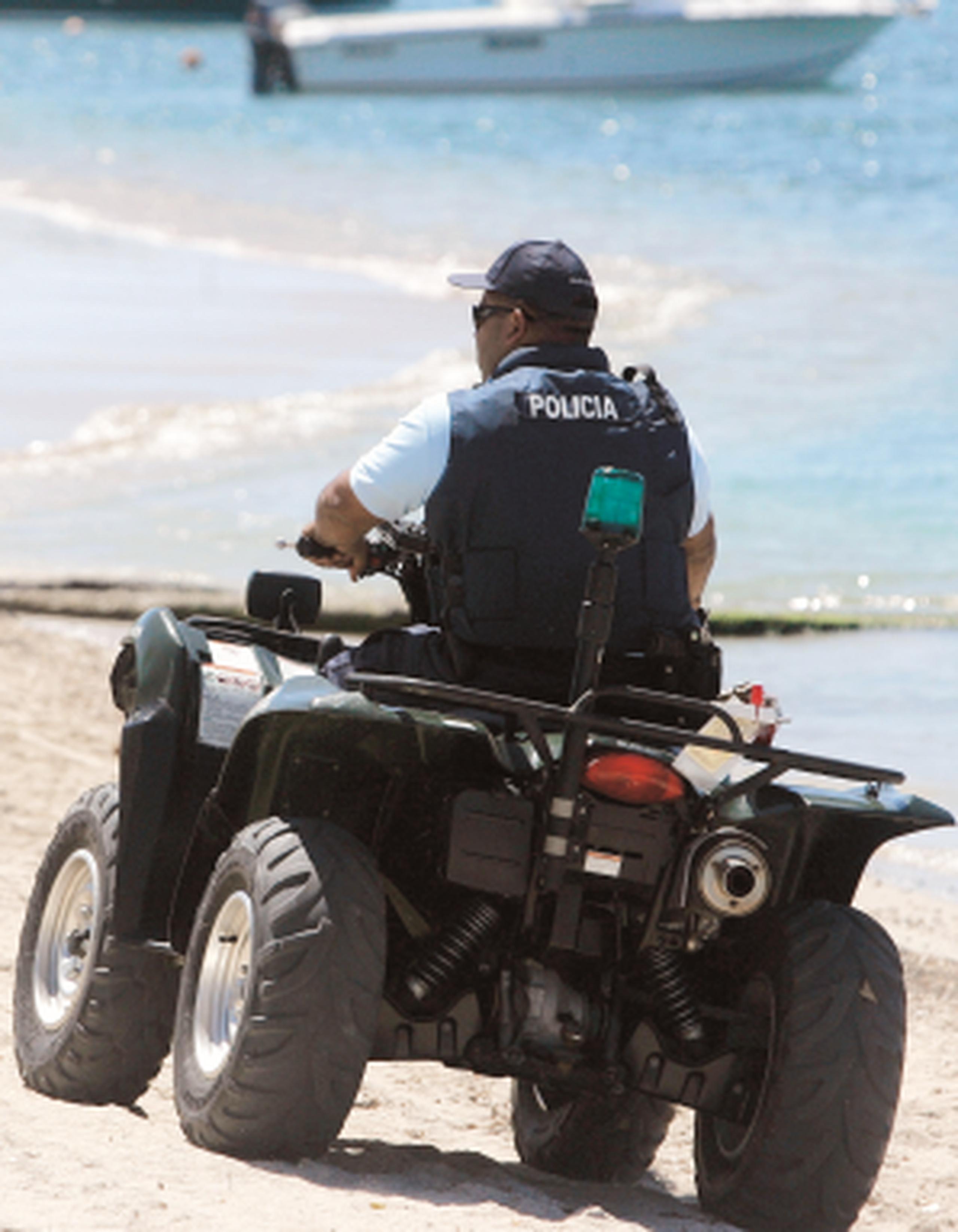 Las autoridades de ley y orden darán rondas para prestar ayuda y velar por el buen uso de las playas. (Archivo)