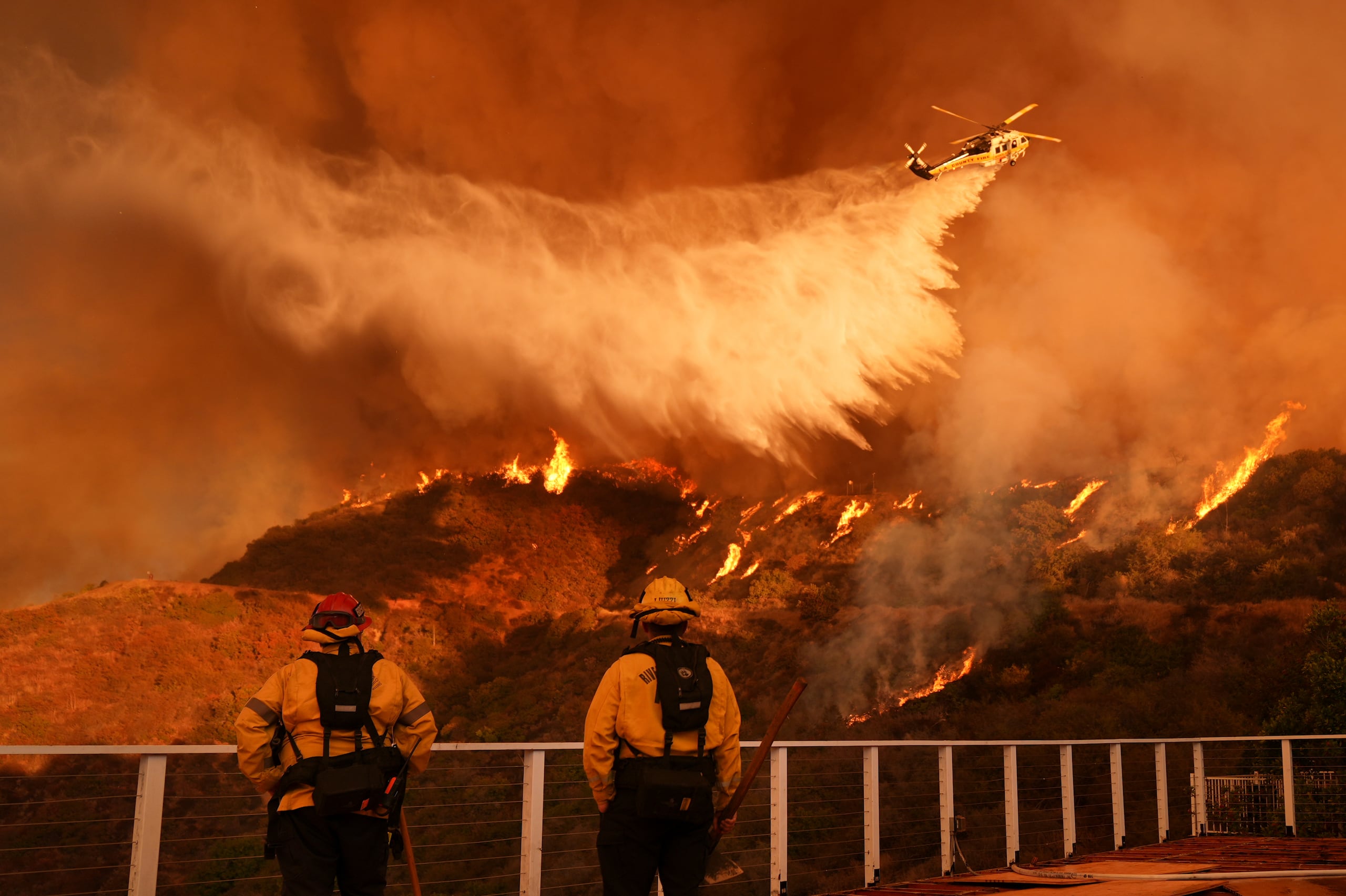 La ley de California prohíbe el aumento excesivo de precios después de que se haya declarado una emergencia, en más del 10%.