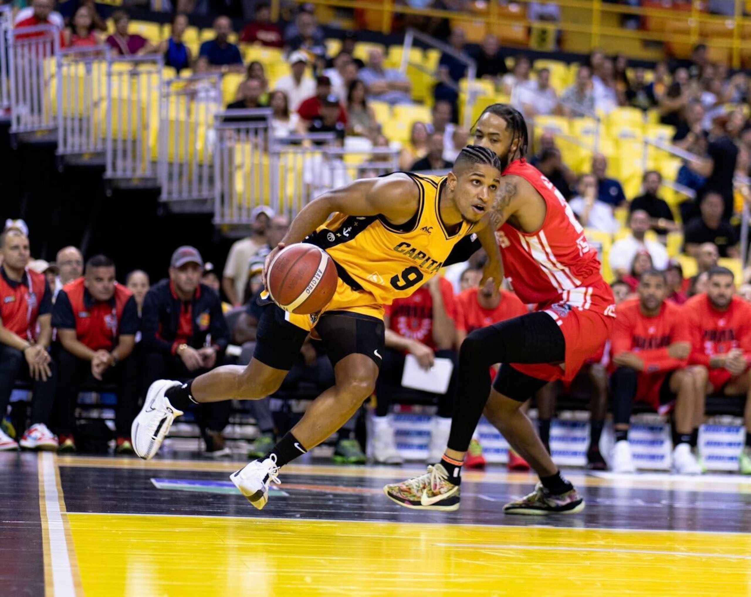 Alfonso Plummer tuvo ya un primer gran juego en Arecibo, dando a muchos alegrías de que el jugador que llego a cambio de Walter Hodge tiene talento.