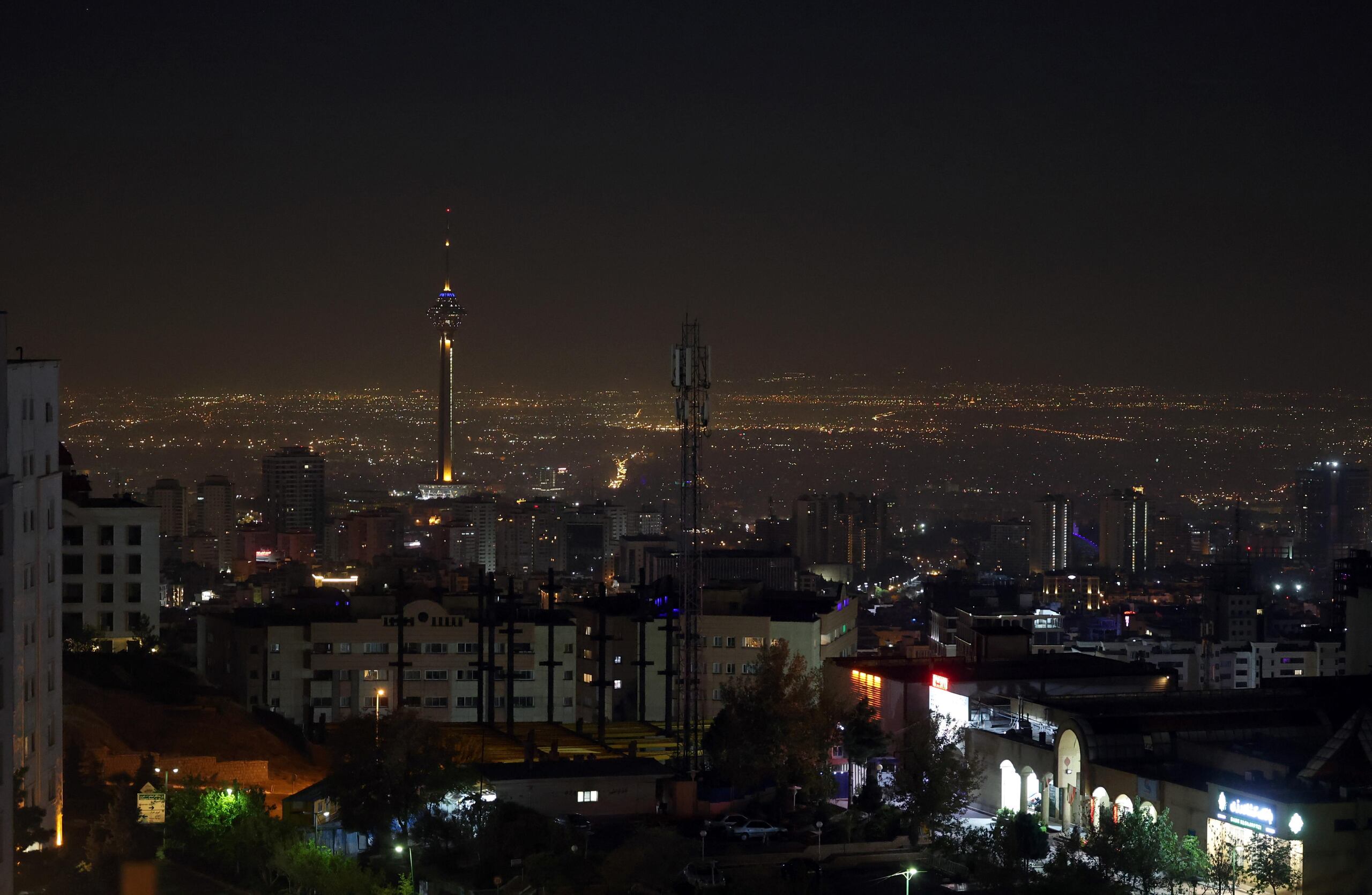 Una vista general de la ciudad Teherán, Irán (EFE/EPA/ABEDIN TAHERKENAREH)