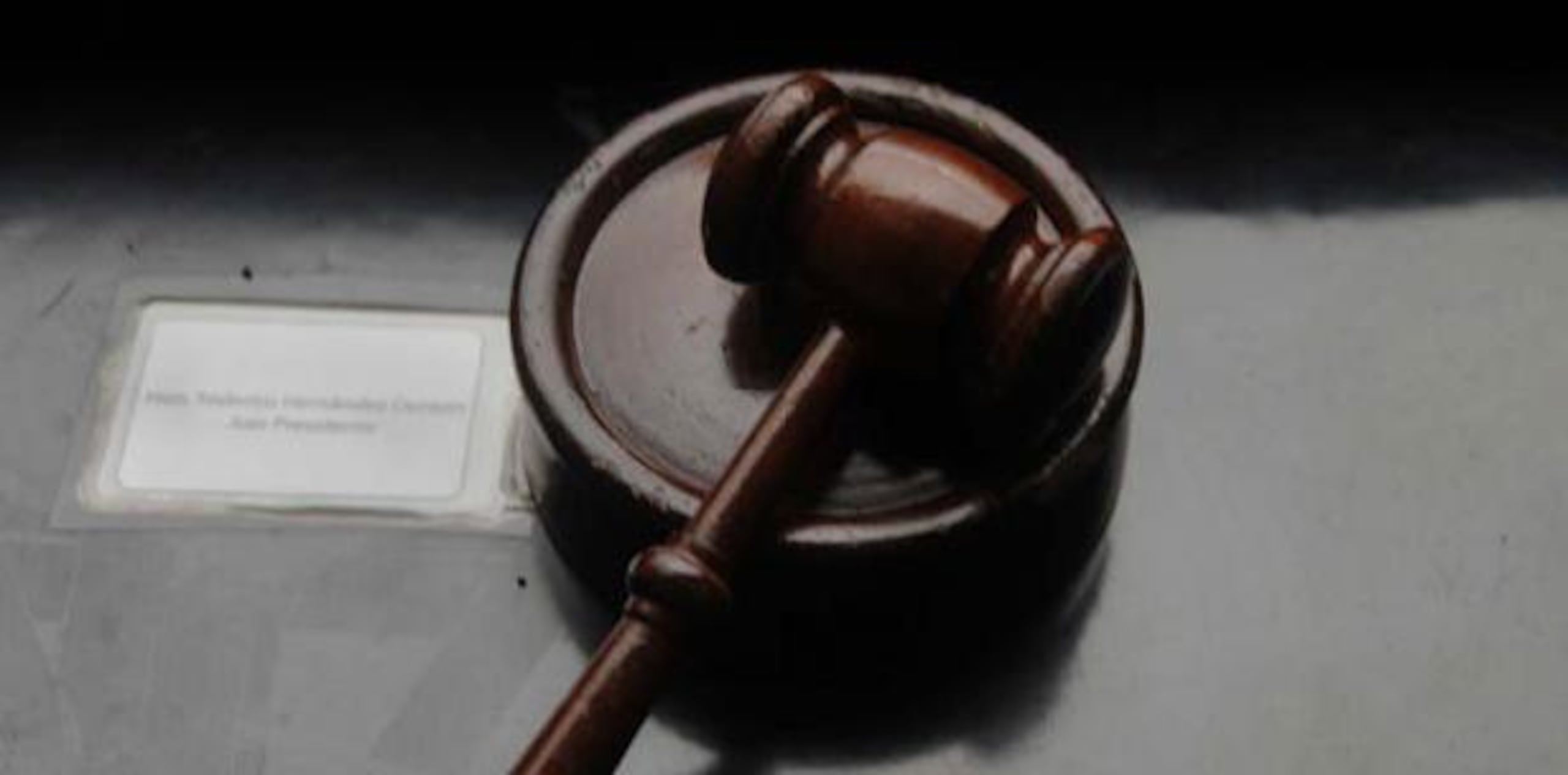 La OAT indicó que, ante la fuga de del Valle Bermúdez, el caso continuará para el 8 de octubre ante el juez Daniel López González, de la Sala 507 del Centro Judicial de Caguas. (Archivo)