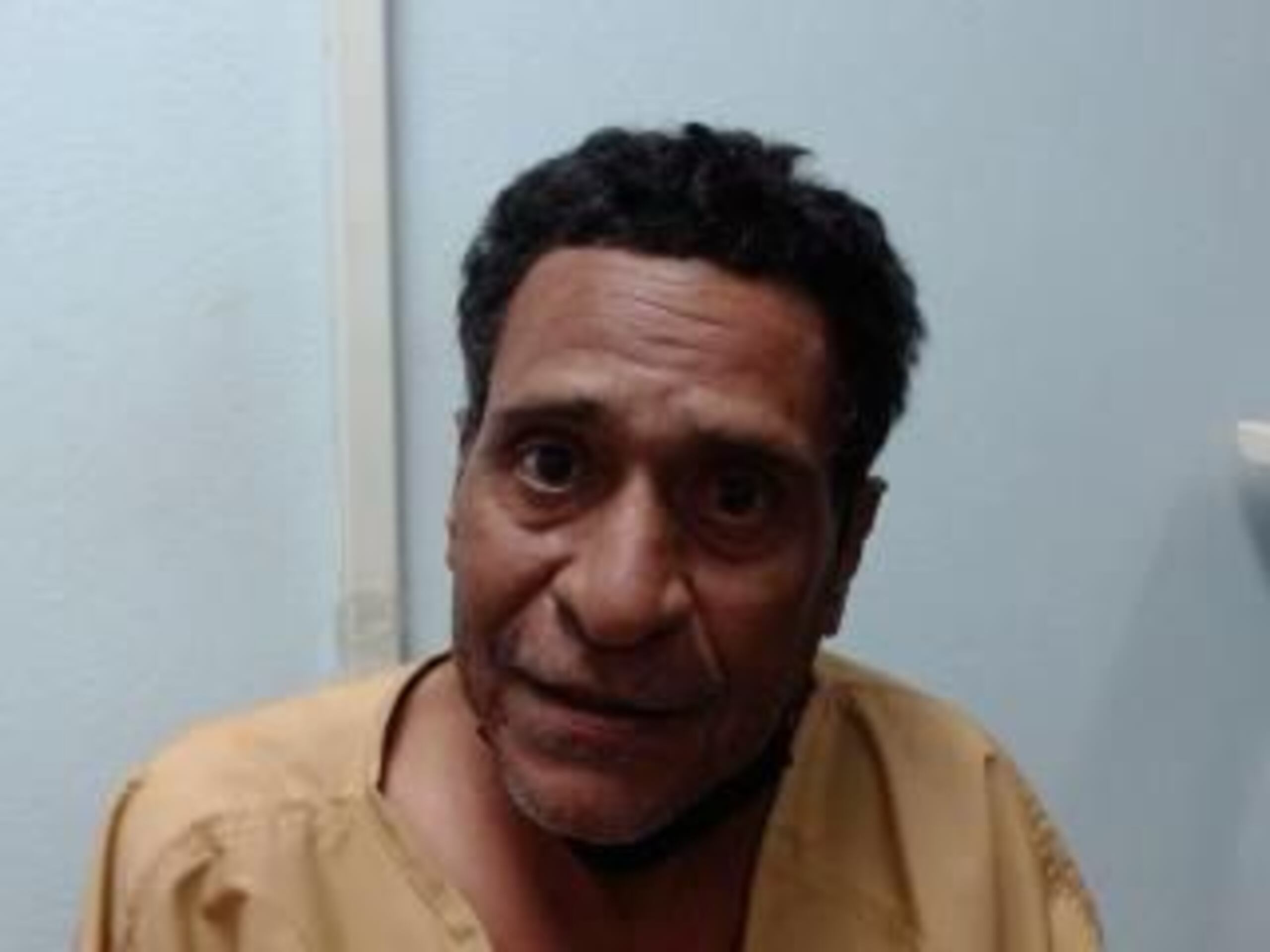 Bruno Rosa es natural de Aguas Buenas y tiene un tatuaje en el hombro izquierdo que lee “Celia y Bruno”.